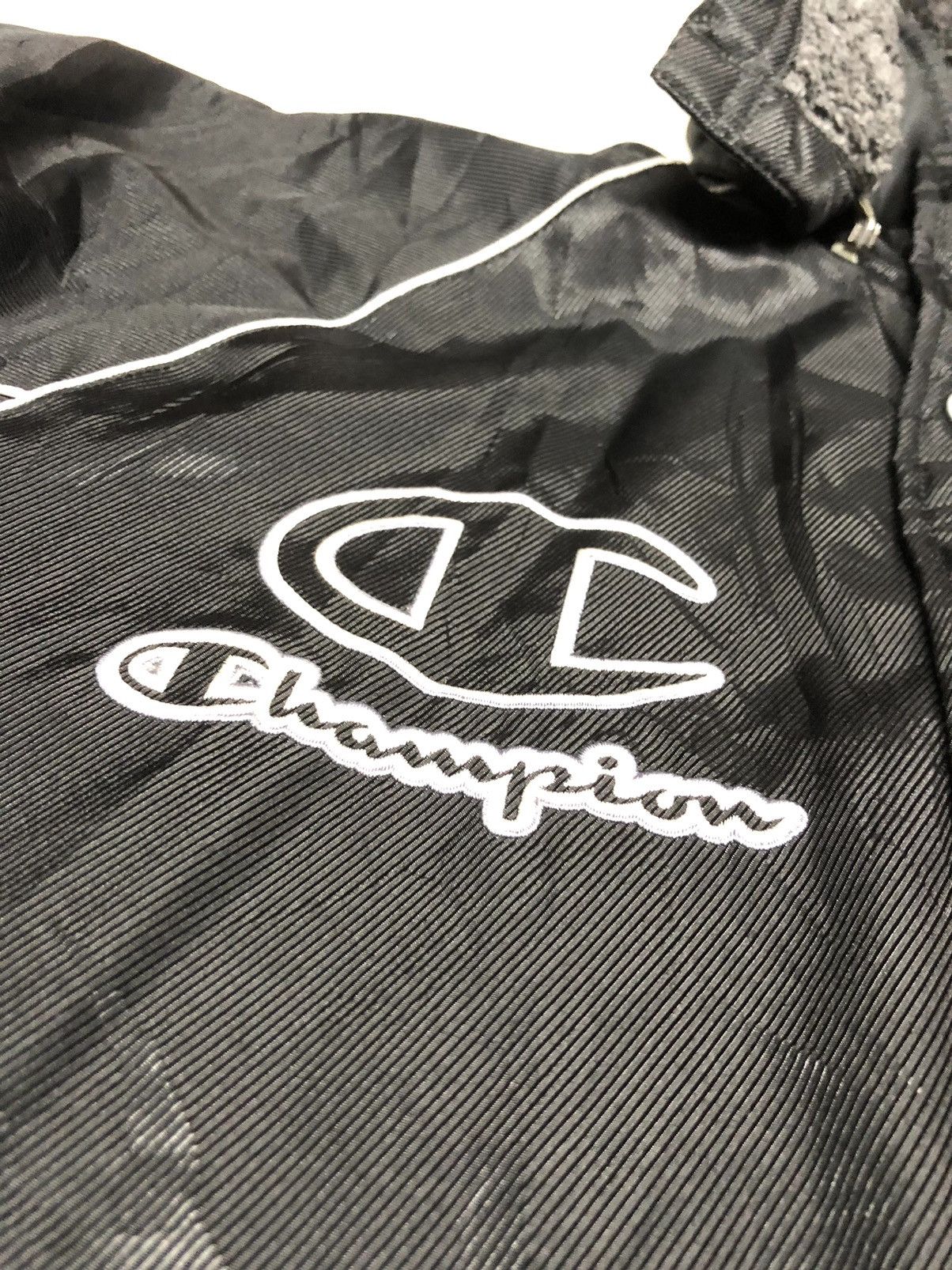 Champion × Vintage VINTAGE CHAMPION BIG LOGO COACH JACKET Size US XL / EU 56 / 4 - 6 Thumbnail