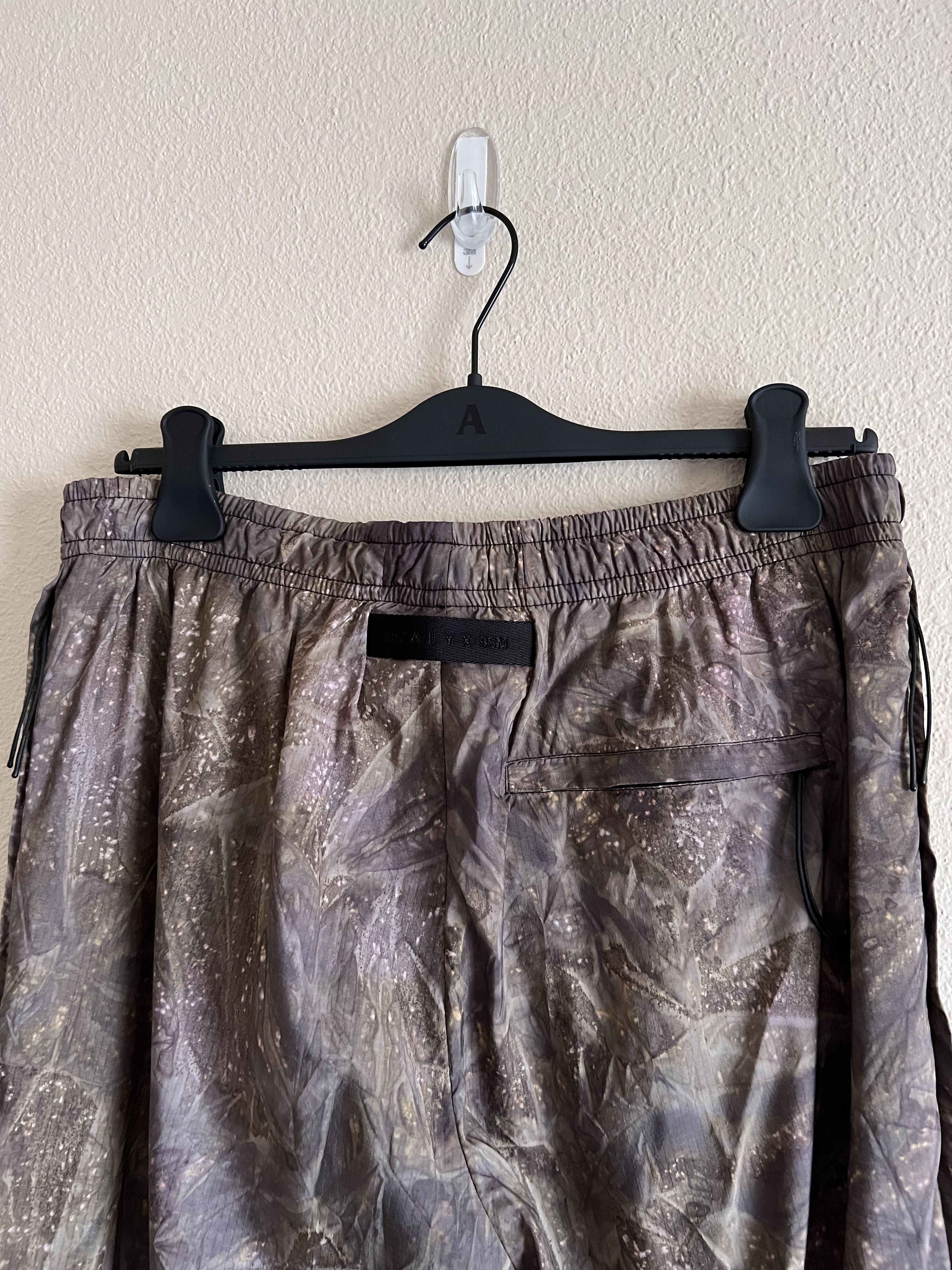 1017 ALYX 9SM 1017 Alyx 9SM Camo Curved Seam Pants Size US 34 / EU 50 - 6 Thumbnail