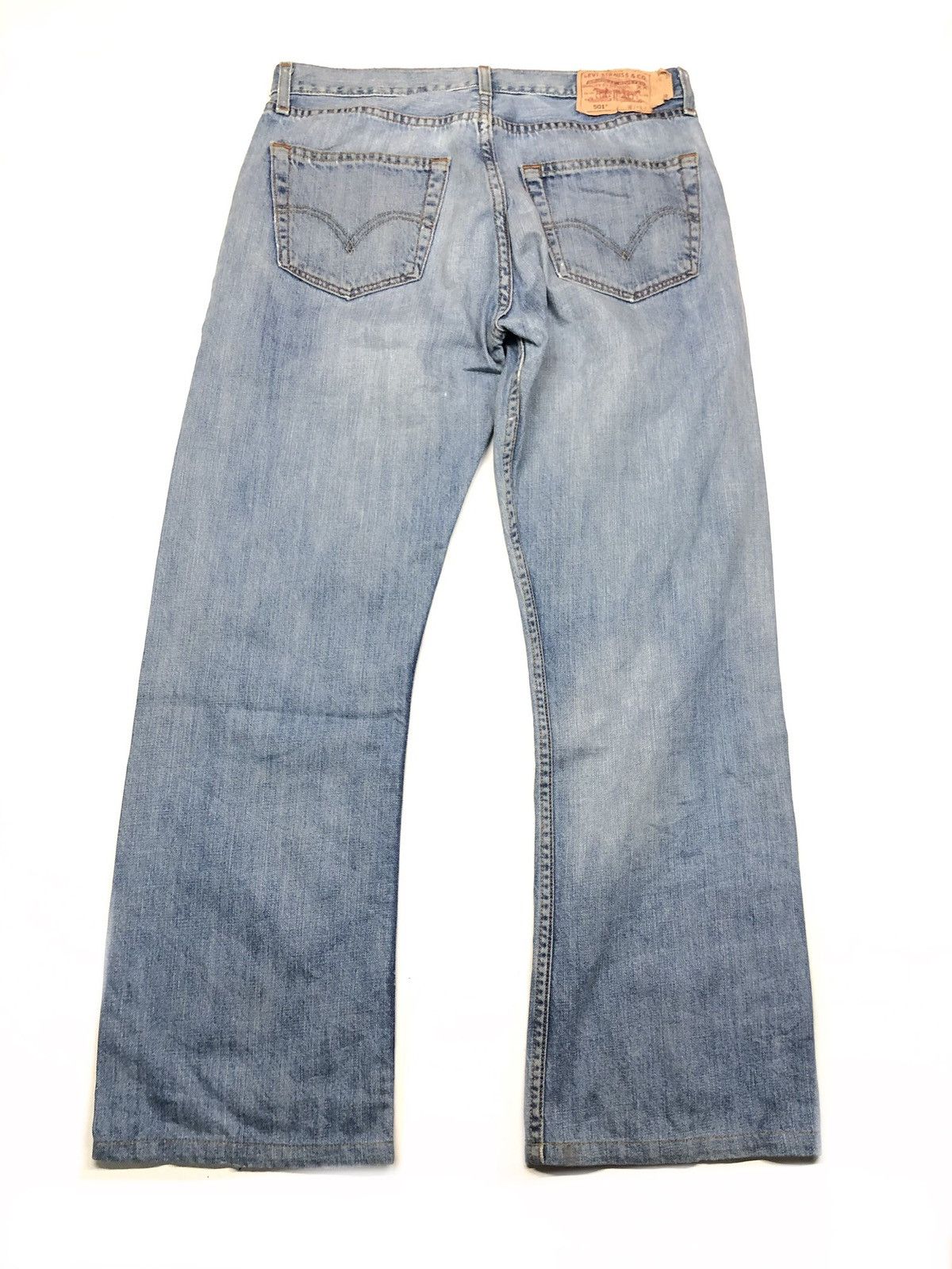 Levi's × Vintage VINTAGE LEVI’S 501 LIGHT BLUE WASH DISSTRESSED DENIM Size US 32 / EU 48 - 6 Thumbnail