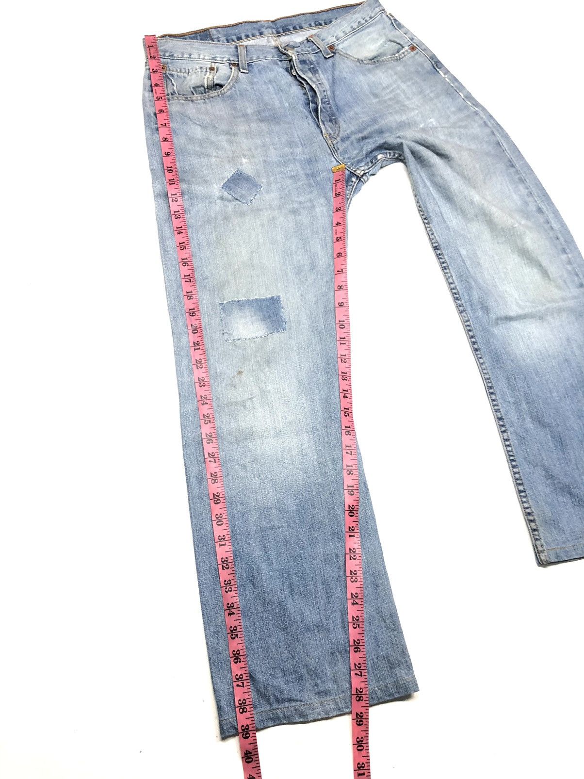 Levi's × Vintage VINTAGE LEVI’S 501 LIGHT BLUE WASH DISSTRESSED DENIM Size US 32 / EU 48 - 19 Thumbnail