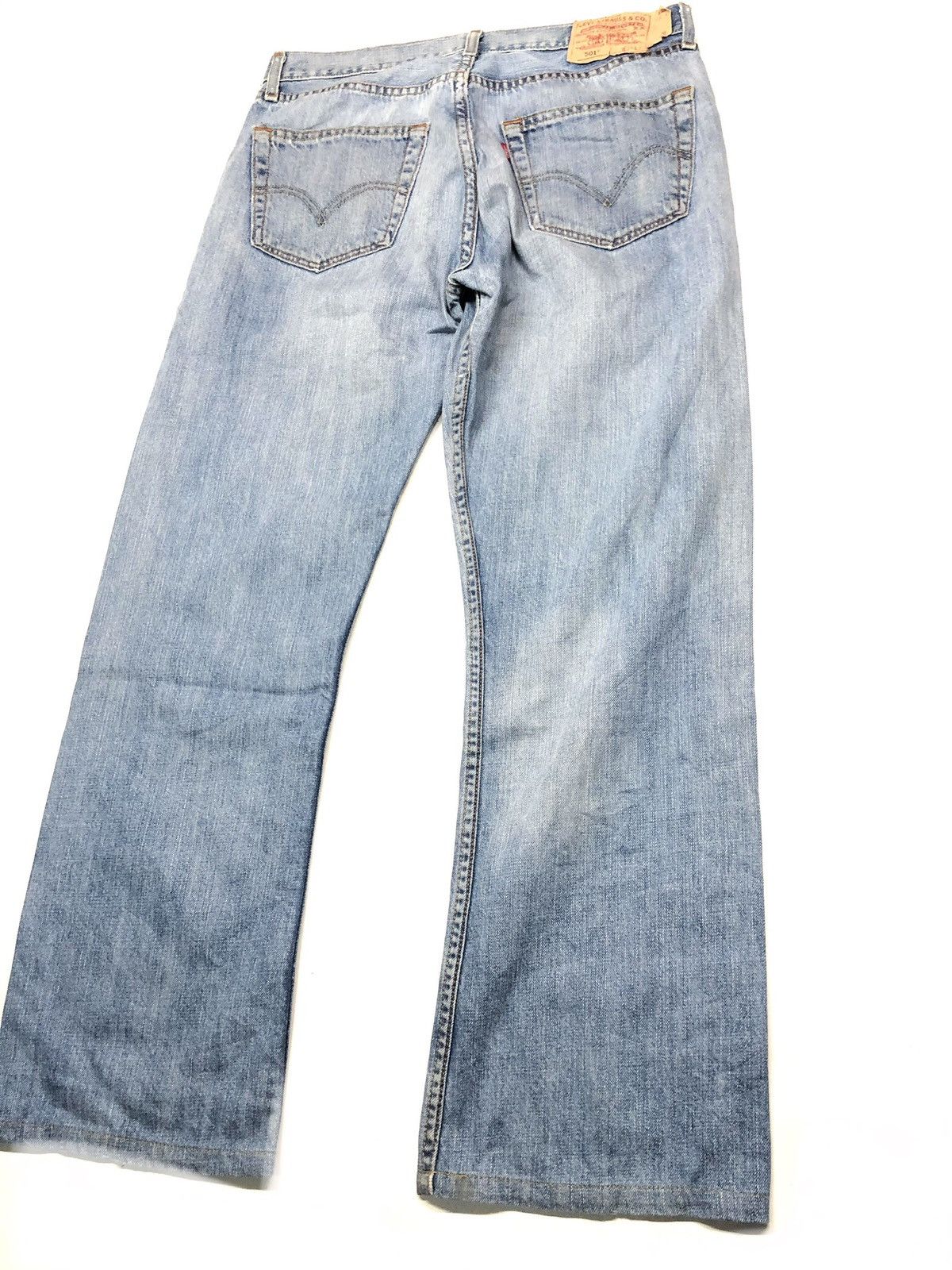 Levi's × Vintage VINTAGE LEVI’S 501 LIGHT BLUE WASH DISSTRESSED DENIM Size US 32 / EU 48 - 9 Thumbnail