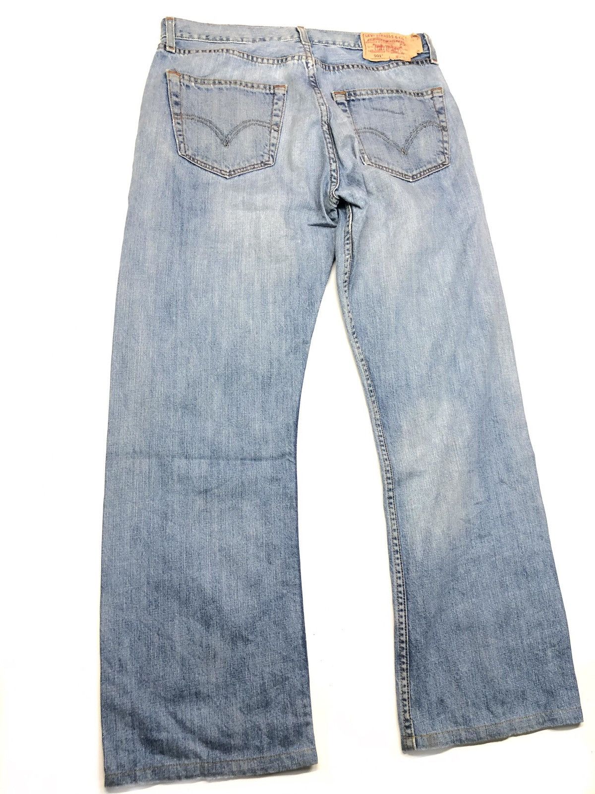 Levi's × Vintage VINTAGE LEVI’S 501 LIGHT BLUE WASH DISSTRESSED DENIM Size US 32 / EU 48 - 8 Thumbnail