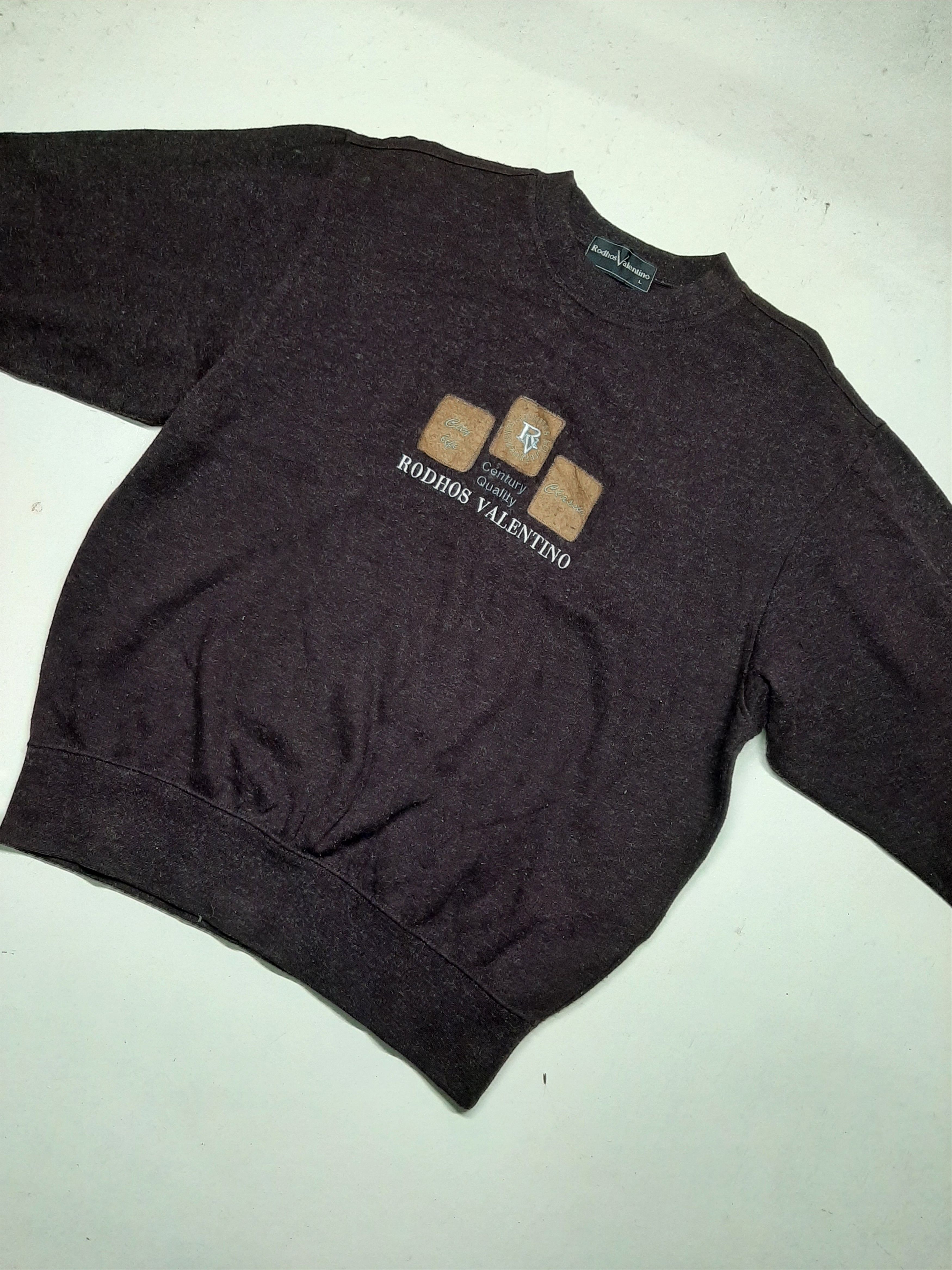 Designer × Valentino × Vintage VINTAGE RUDHOS VALENTINO CREWNECK SWEATSHIRT EMBROIDERYLOGO Size US L / EU 52-54 / 3 - 3 Thumbnail