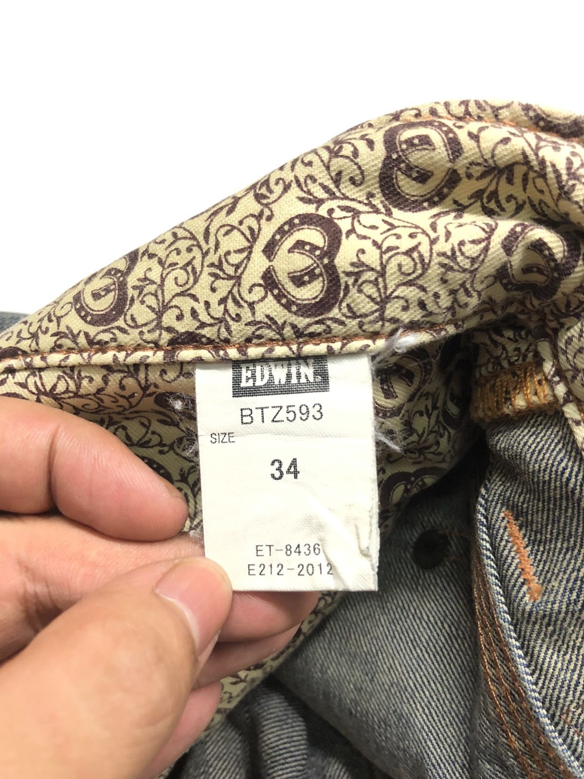 Edwin × Vintage VINTAGE EDWIN BLUE TRIP SURFING STAR SHORT DISSTRESED DENIM Size US 34 / EU 50 - 16 Thumbnail