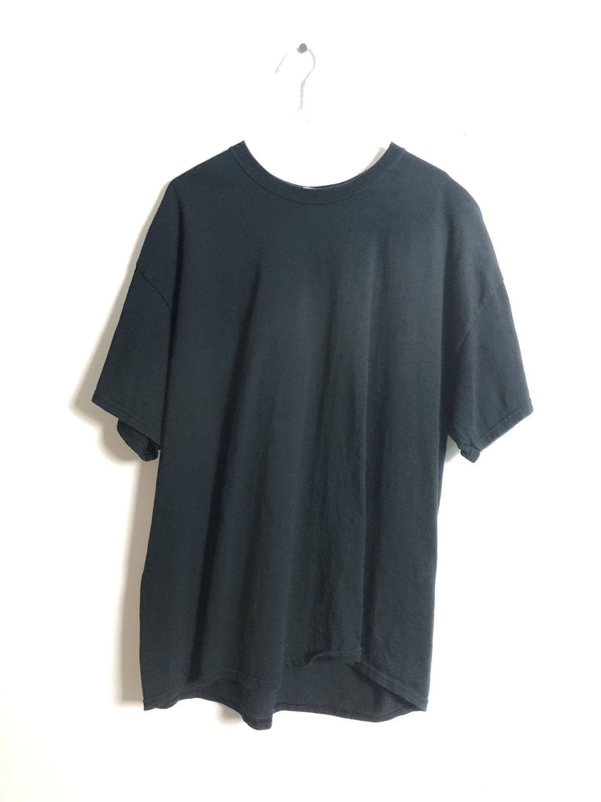 Gildan × Vintage Black Blank T 2XL Gildan Heavy Cotton Size US XXL / EU 58 / 5 - 1 Thumbnail