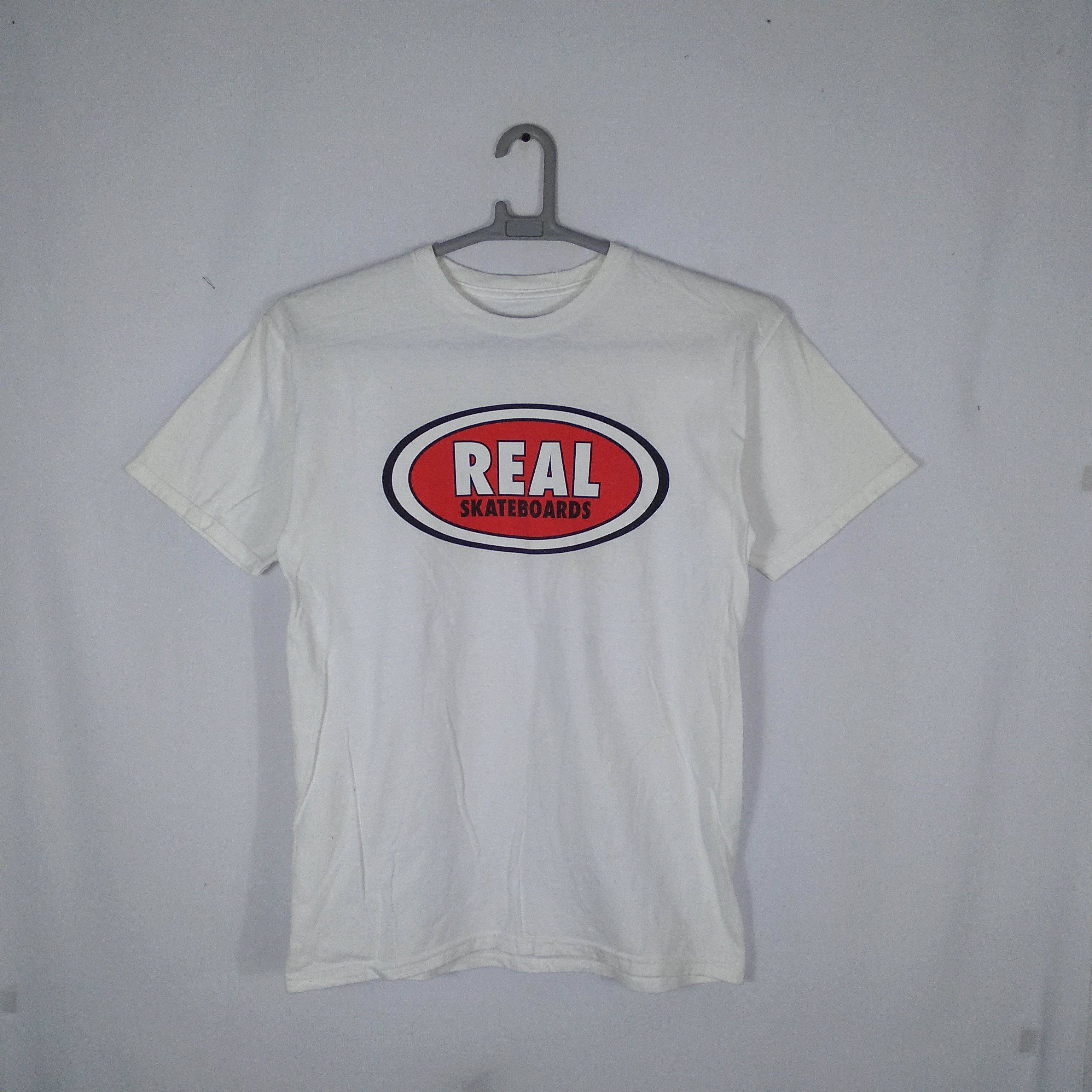 Welcome Skateboards REAL SKATEBOARDS Big Spellout Box Logo Tee Size US M / EU 48-50 / 2 - 1 Thumbnail