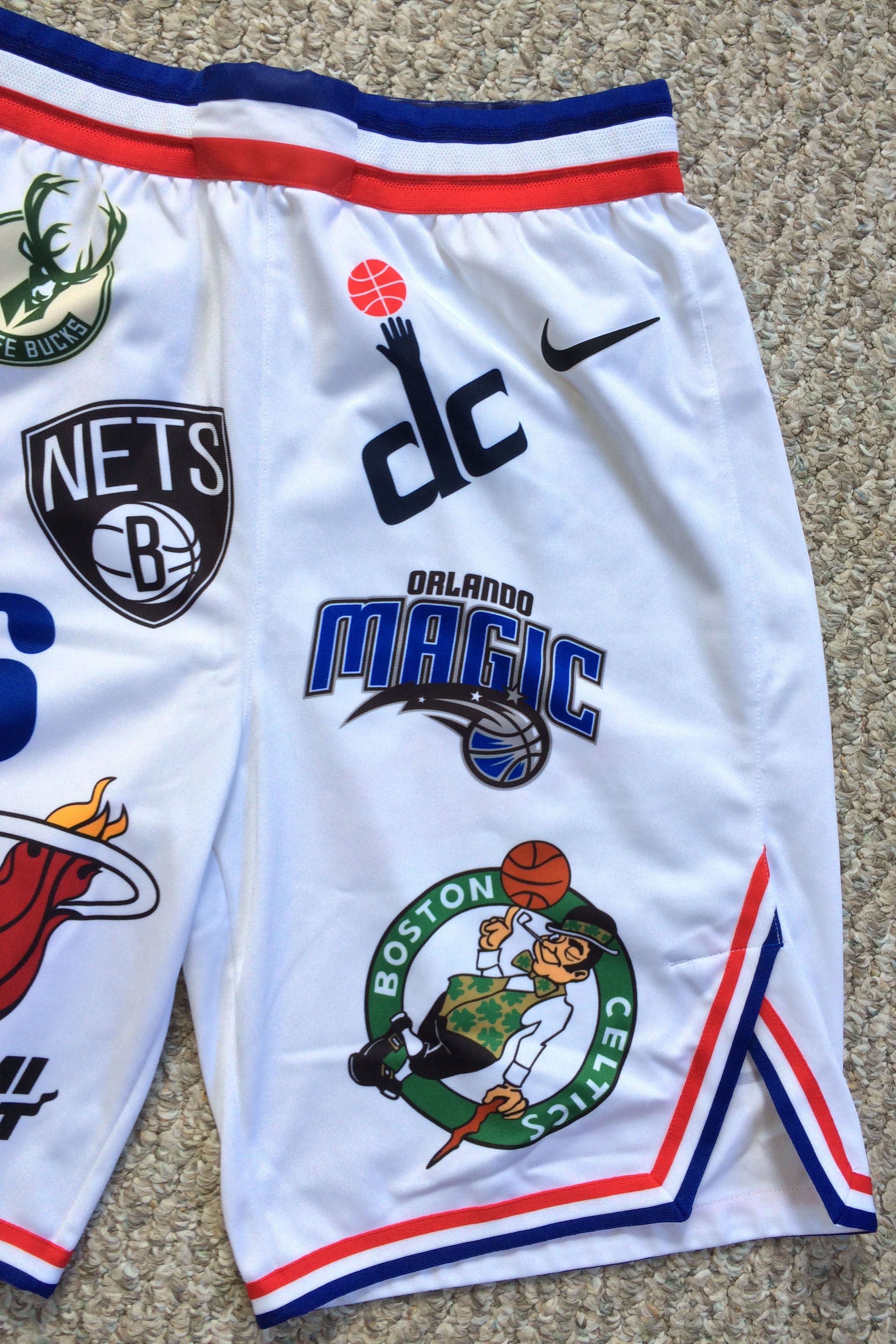 NBA × Supreme S/S 2018 Supreme x Nike NBA Shorts Size US 34 / EU 50 - 3 Thumbnail