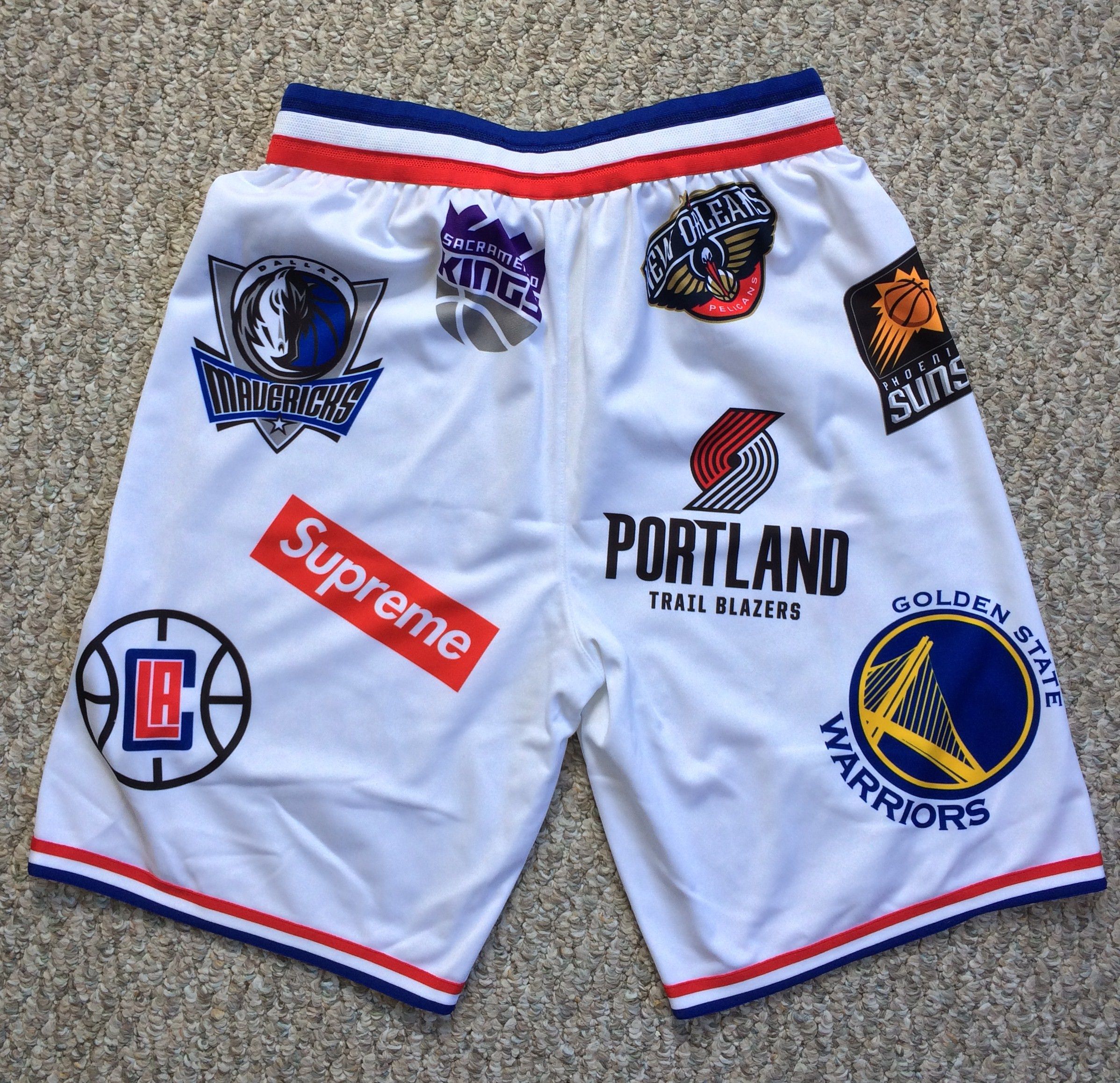 NBA × Supreme S/S 2018 Supreme x Nike NBA Shorts Size US 34 / EU 50 - 4 Thumbnail