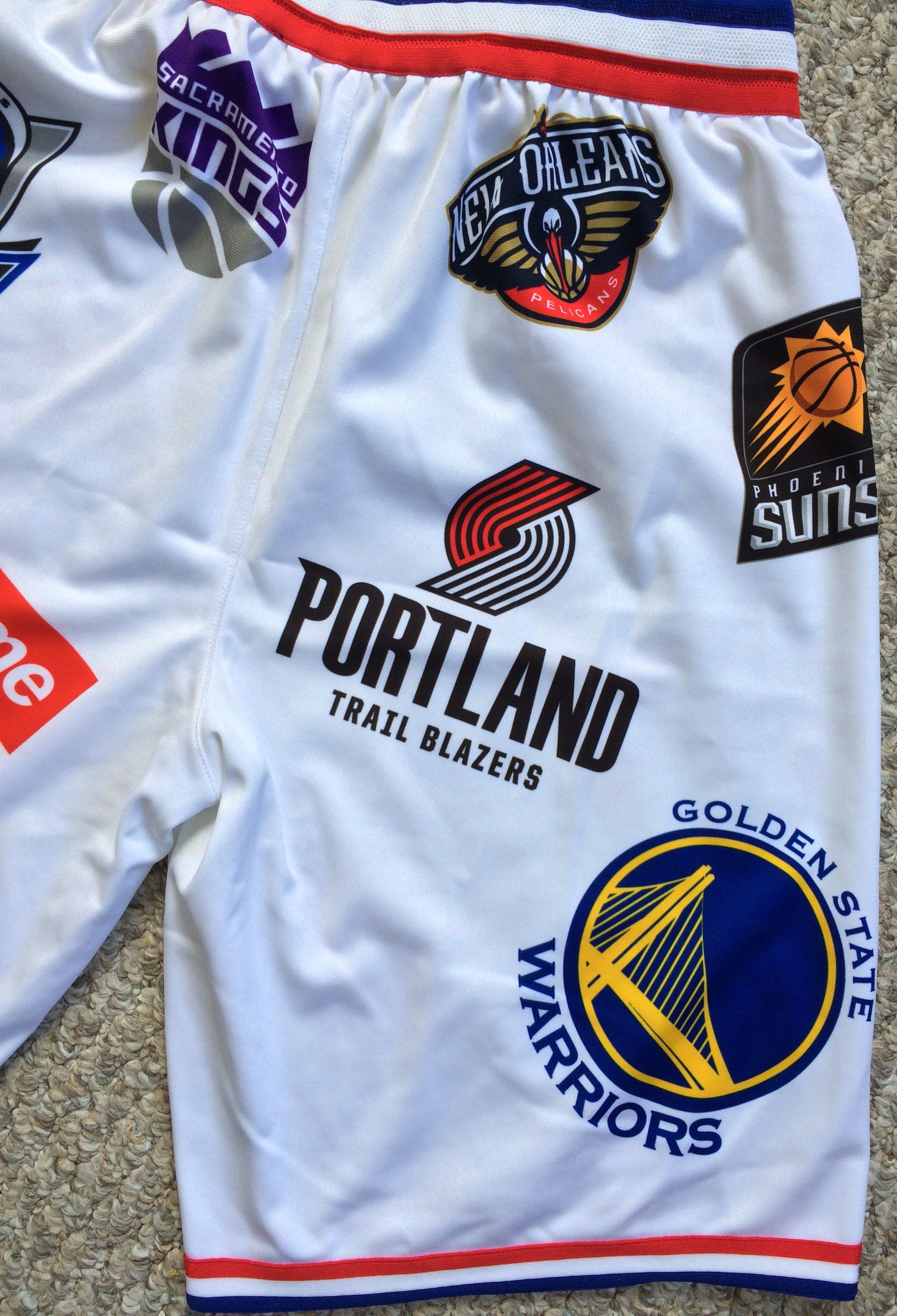 NBA × Supreme S/S 2018 Supreme x Nike NBA Shorts Size US 34 / EU 50 - 6 Thumbnail