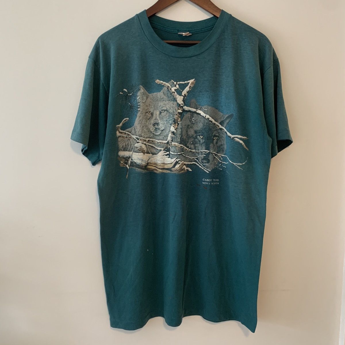 Vintage 90s Wolf Wolves Single Stitch Nova Scotia Shirt Canada Trav Size US L / EU 52-54 / 3 - 1 Thumbnail