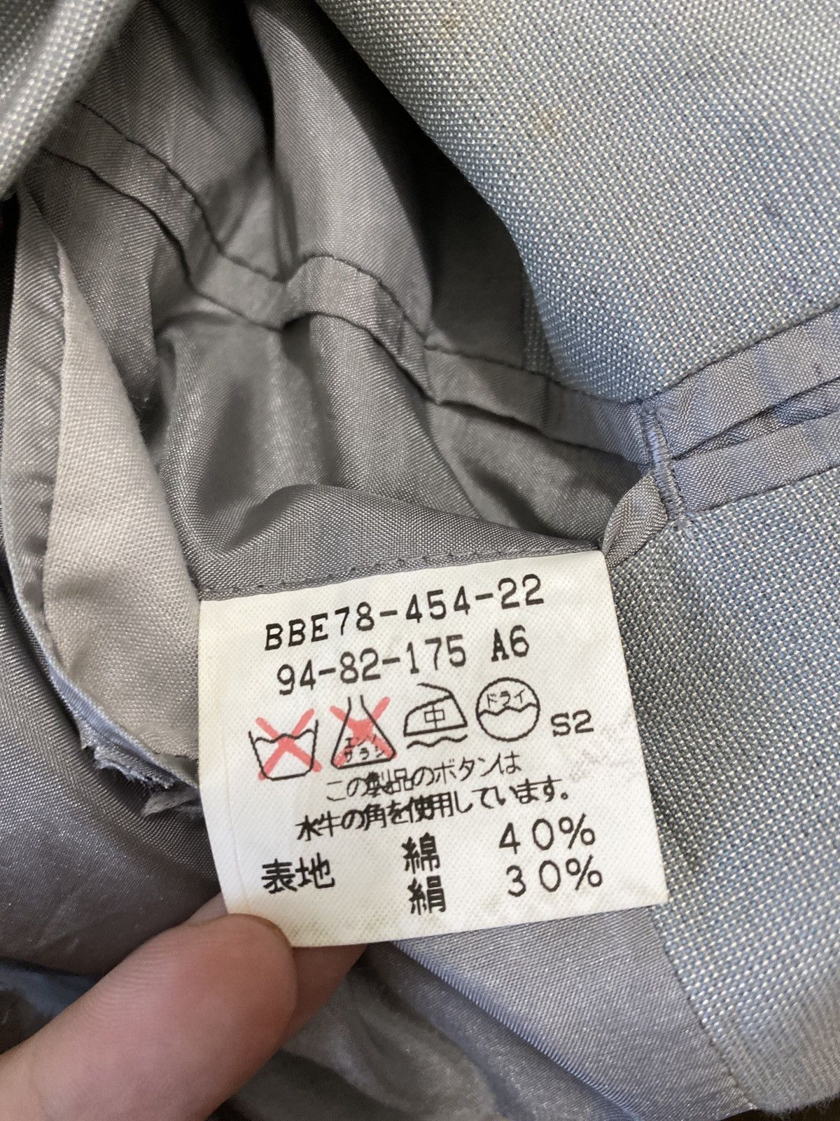 Burberry × Designer × Vintage VINTAGE BURBERRYS GREY MAN’S BLAZER Size US L / EU 52-54 / 3 - 7 Thumbnail
