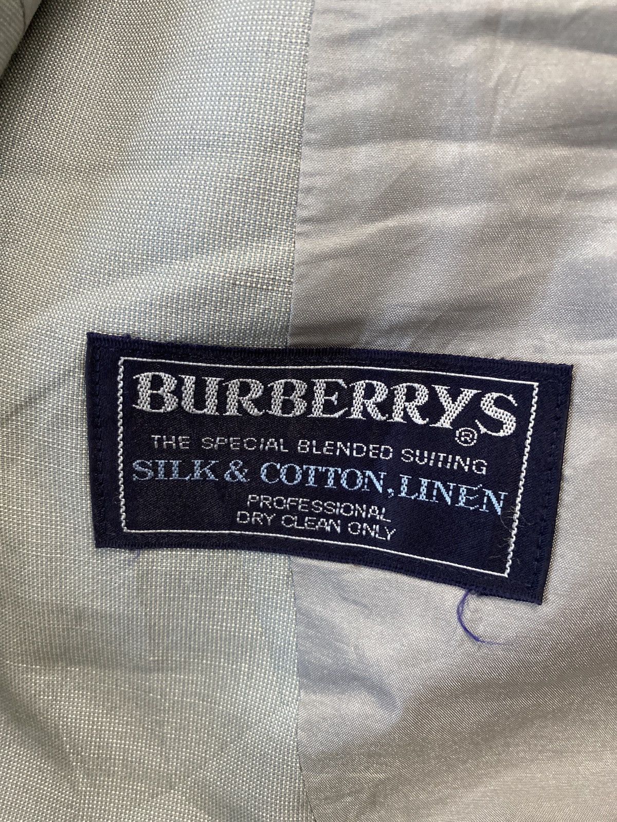 Burberry × Designer × Vintage VINTAGE BURBERRYS GREY MAN’S BLAZER Size US L / EU 52-54 / 3 - 4 Thumbnail