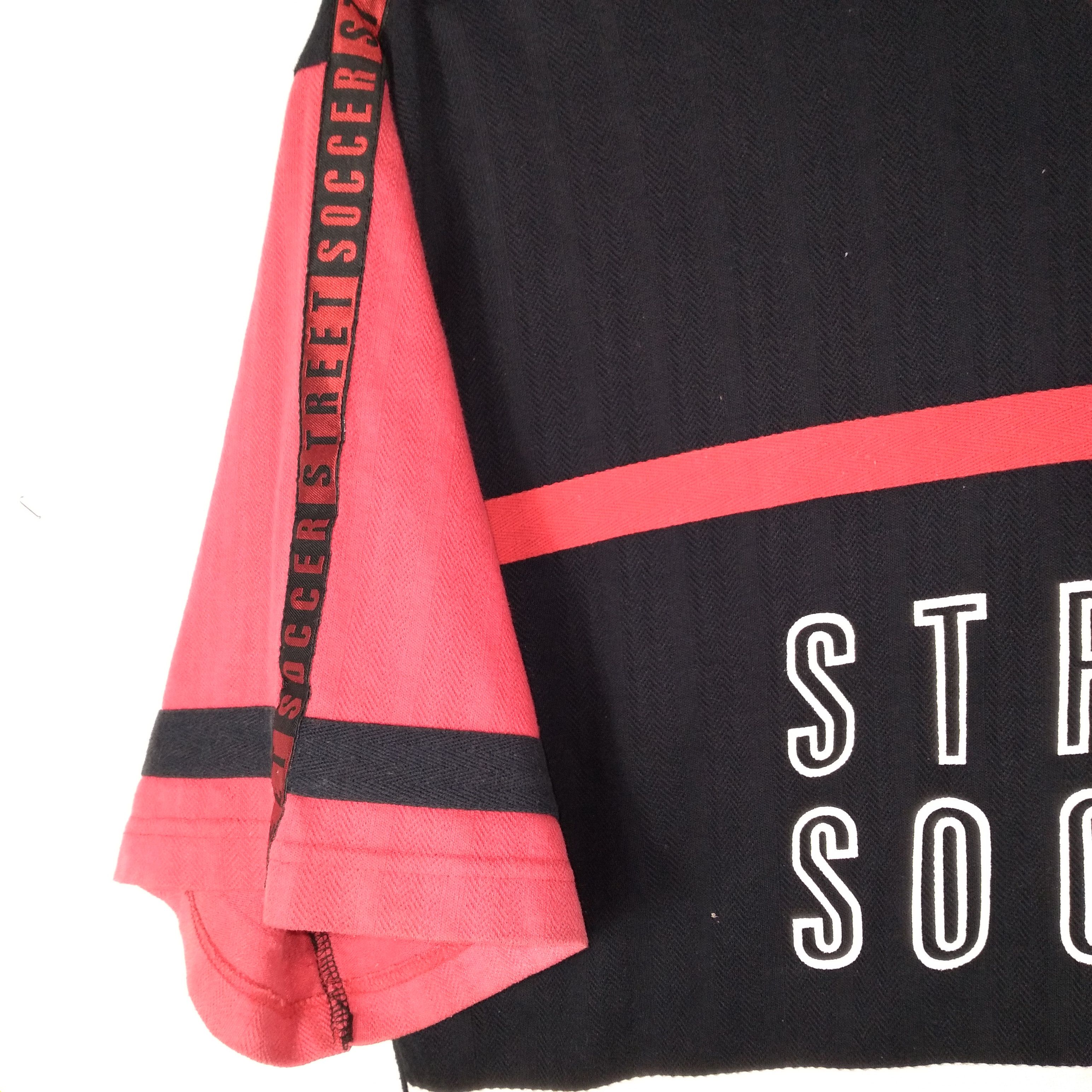 Puma × Vintage Vintage Puma Street Soccer Big Logo Side Tapped Polo Shirts Size US XL / EU 56 / 4 - 8 Thumbnail