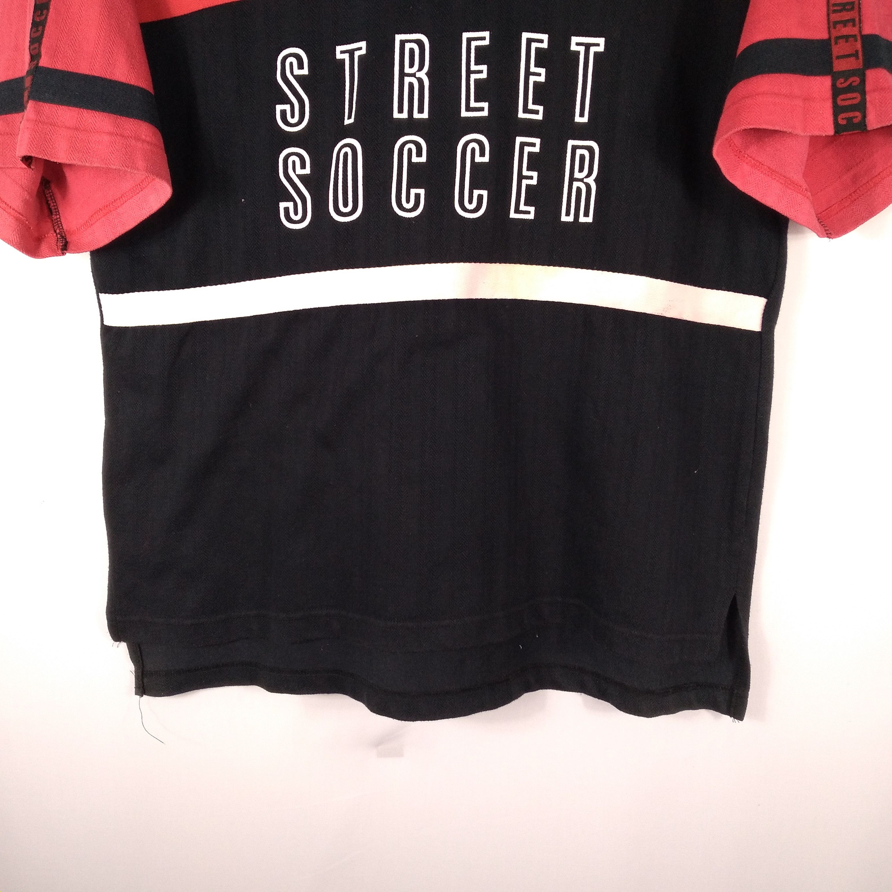 Puma × Vintage Vintage Puma Street Soccer Big Logo Side Tapped Polo Shirts Size US XL / EU 56 / 4 - 3 Thumbnail