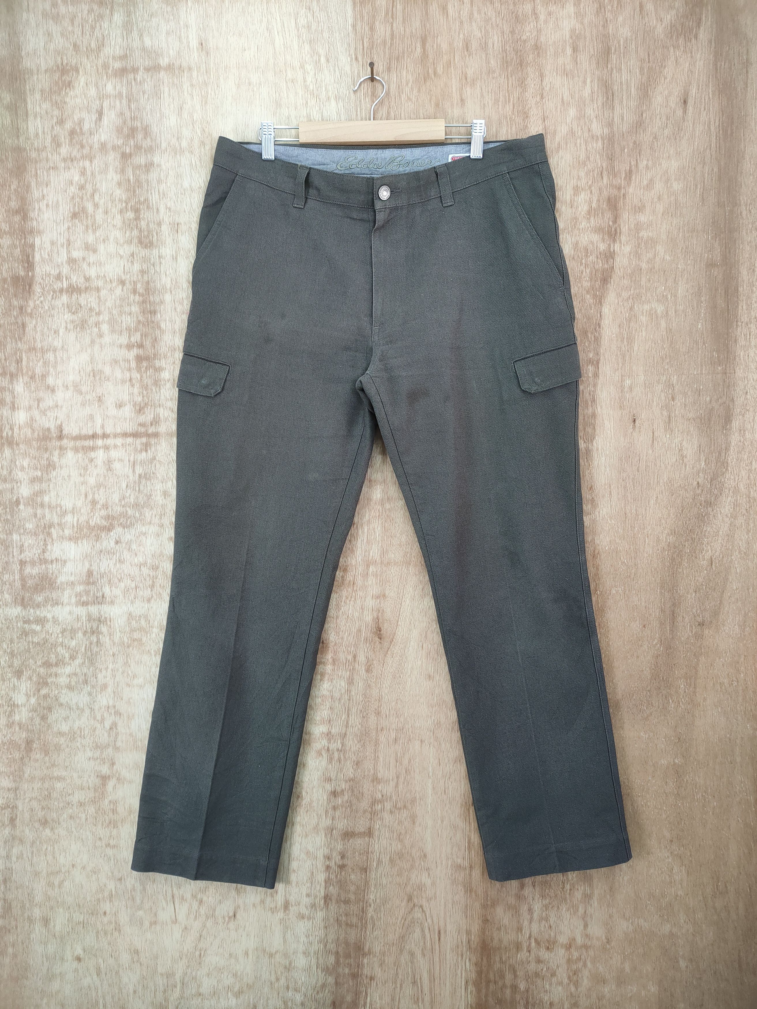 Eddie Bauer × Japanese Brand EDDIE BAUER CARGO PANTS Size US 36 / EU 52 - 1 Thumbnail