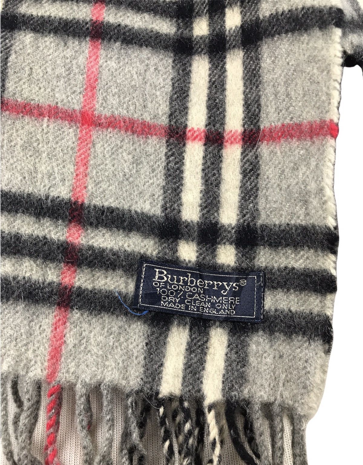 Burberry Burberry Nova Check Muffler / Scraf Size ONE SIZE - 3 Thumbnail