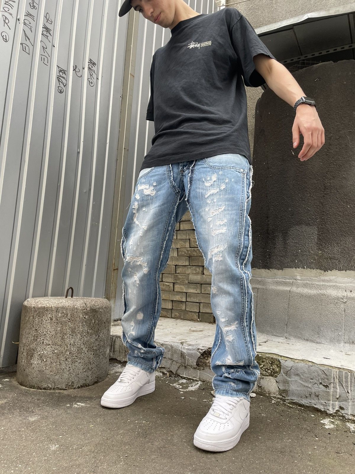 Vintage Japanese brand Cipo&Baxx blue distressed jeans