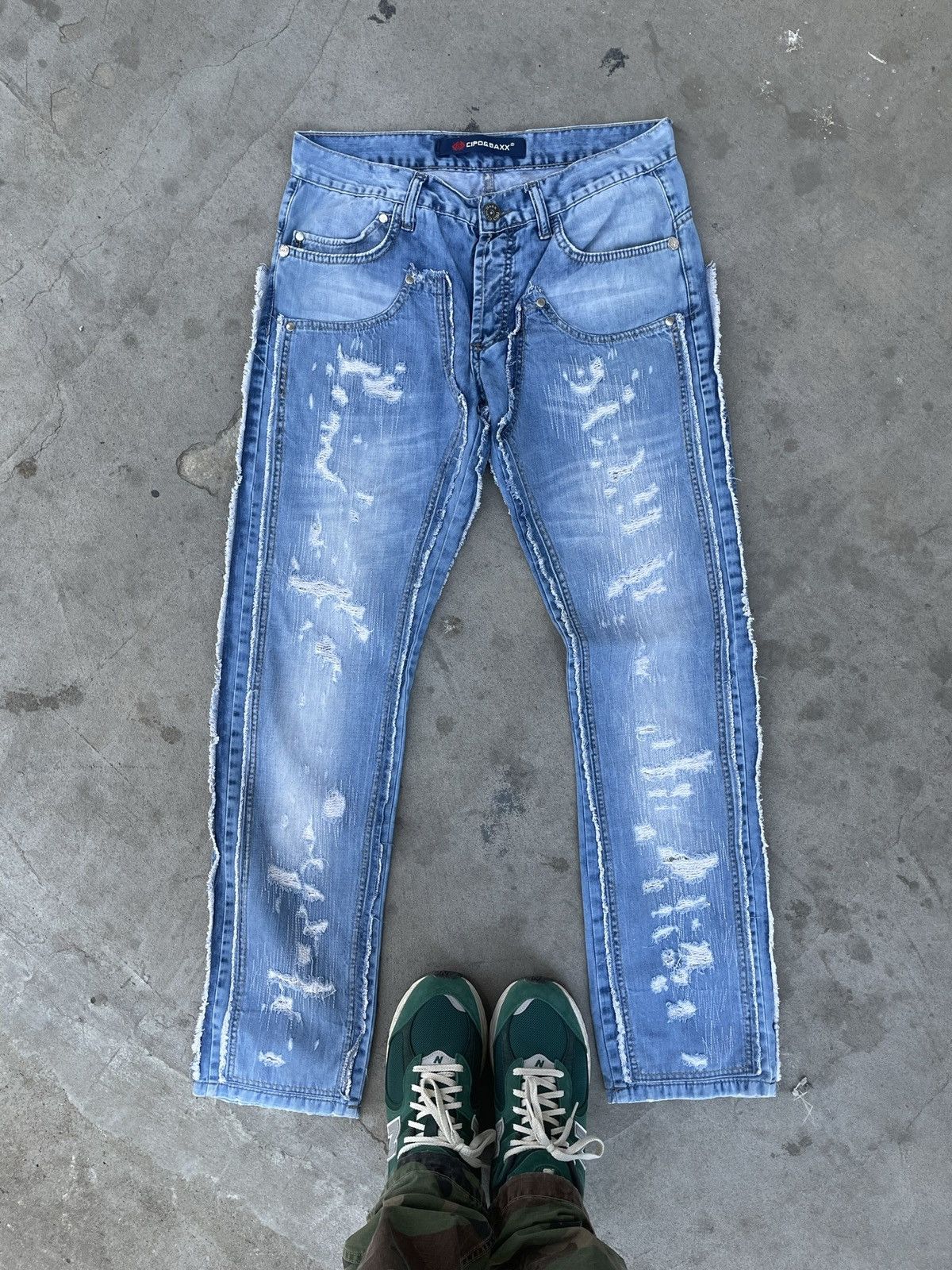 Vintage Japanese brand Cipo&Baxx blue distressed jeans