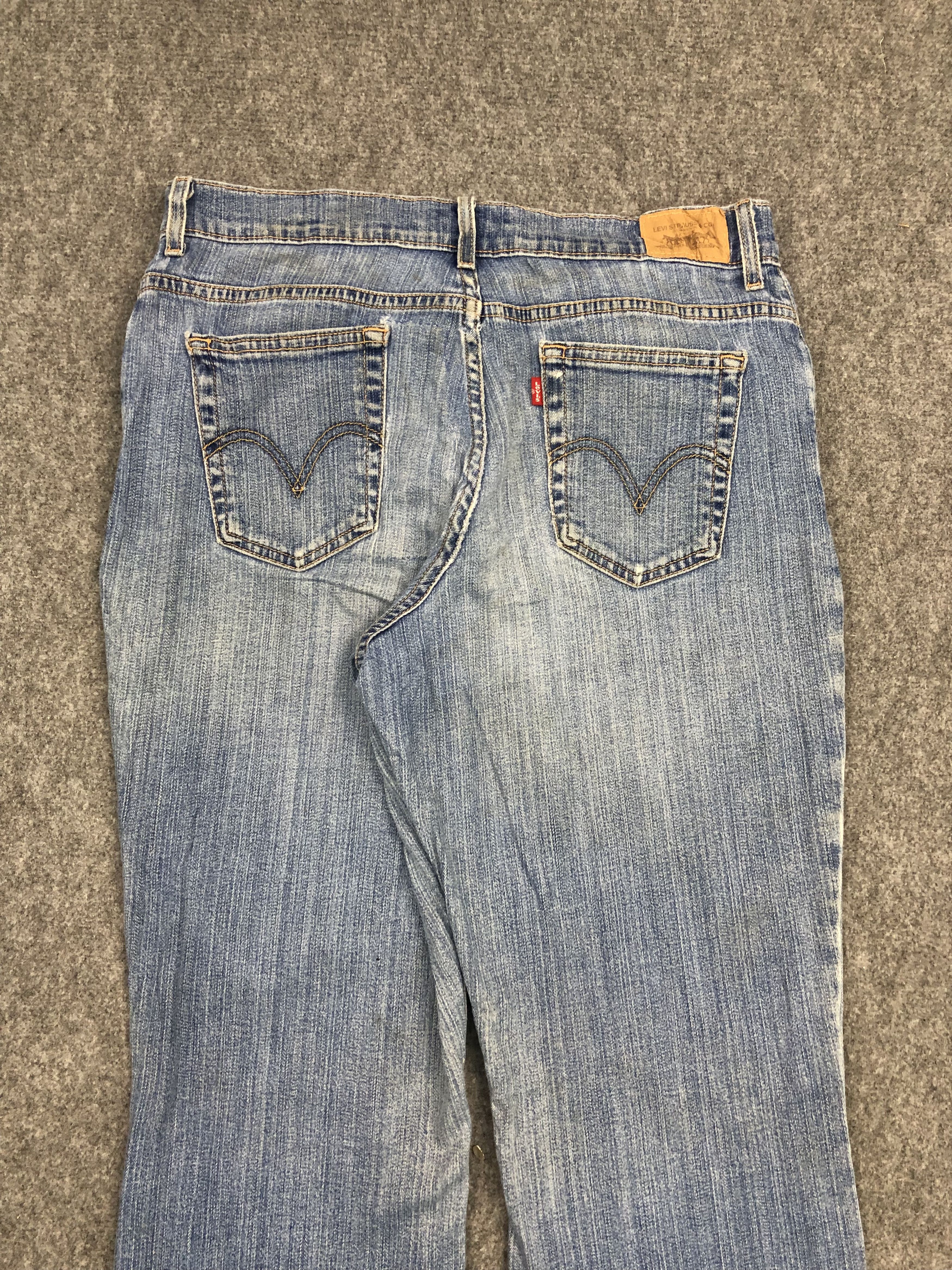Levi's Vintage Levis 550 Flare Relaxed Bootcut Blue Denim DP0240 Size US 32 / EU 48 - 4 Thumbnail