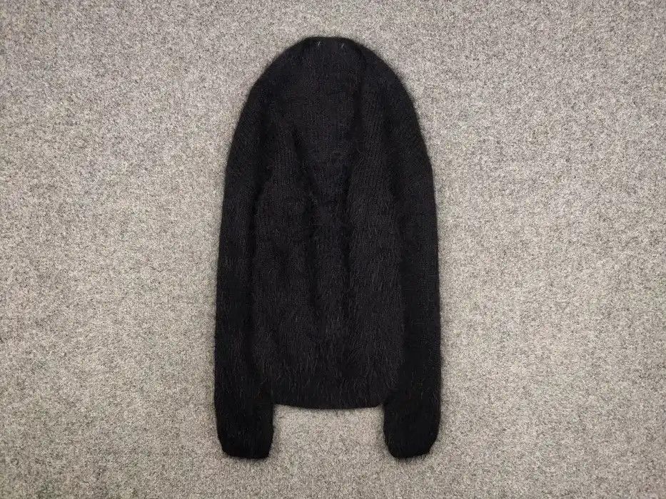 Japanese Brand Vintage Y2K Japanese Black Mohair Style Fuzzy Sweater Size US S / EU 44-46 / 1 - 1 Thumbnail