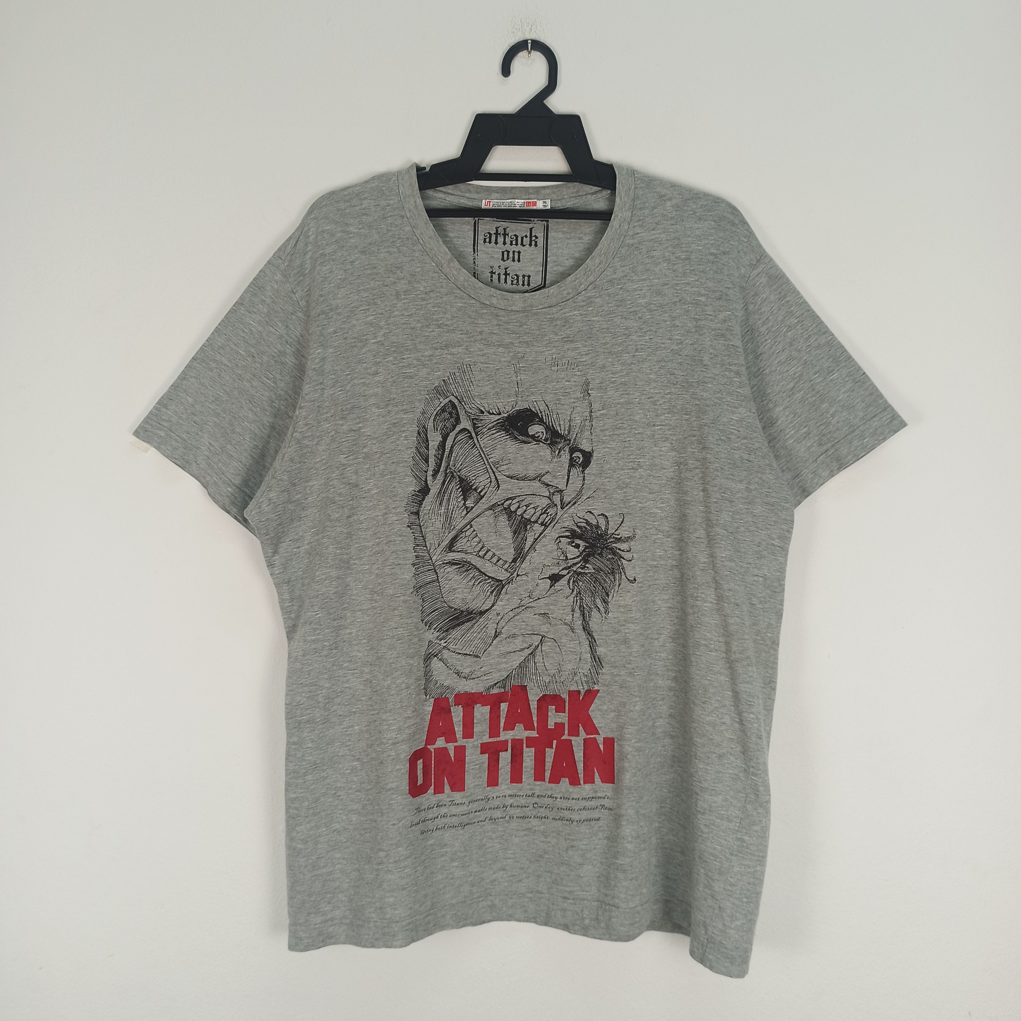 Anime Anime Attack on Titan X Uniqlo Tshirt Final Season Size US XL / EU 56 / 4 - 1 Thumbnail