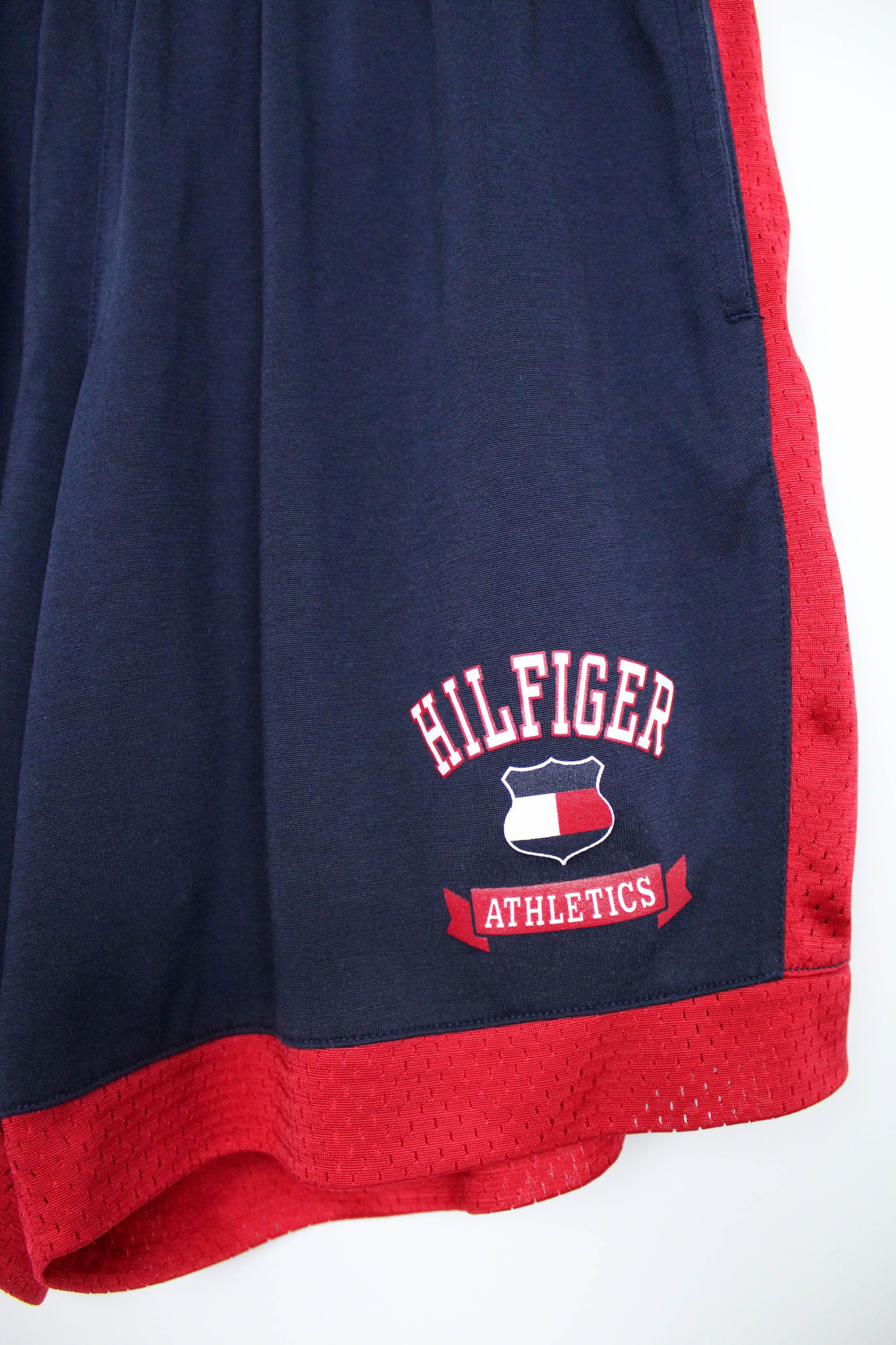 Tommy Hilfiger Hilfiger Athletics Vintage Basketball Shorts S fits like 32 Size US 32 / EU 48 - 5 Thumbnail