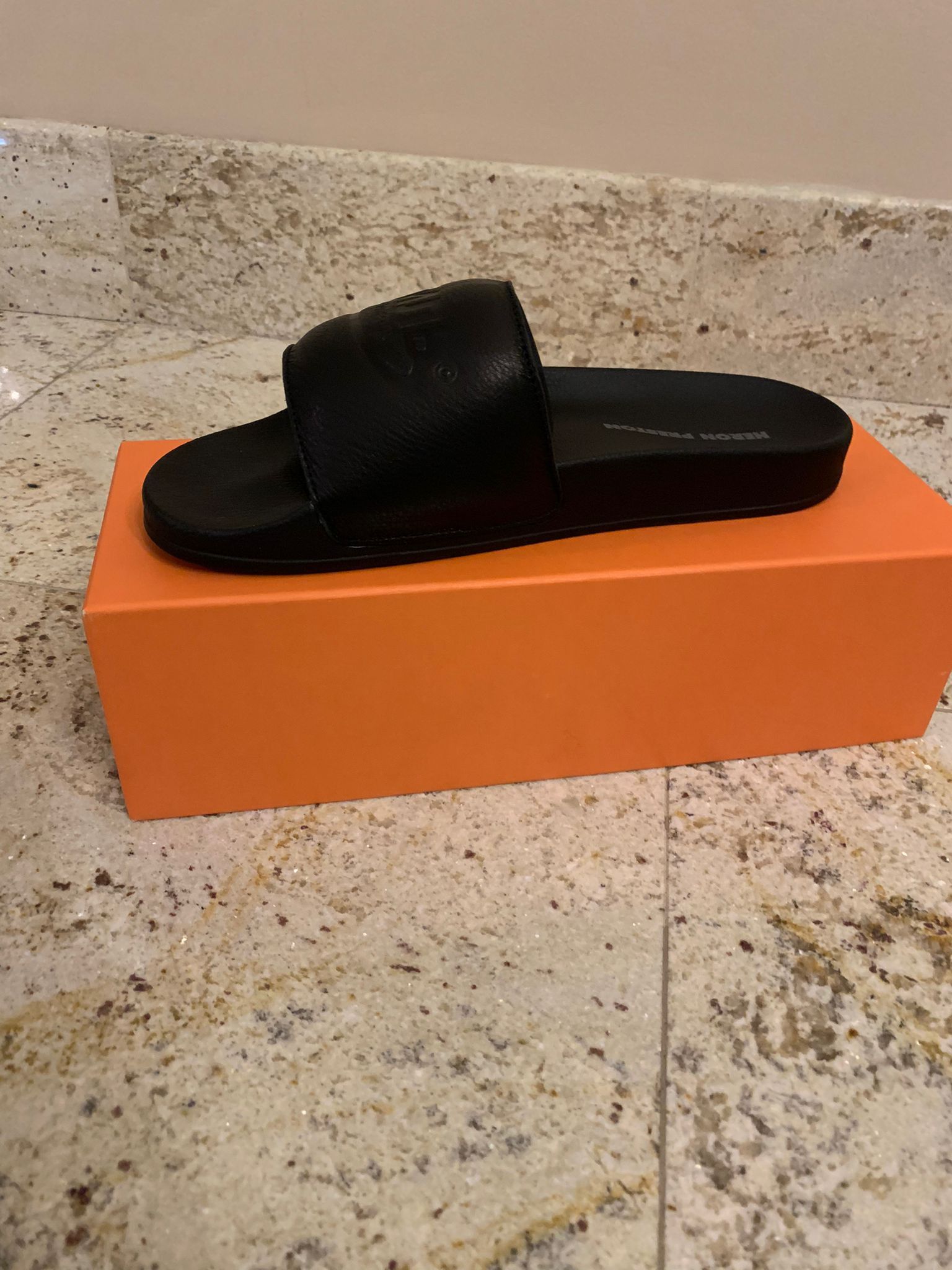 Heron Preston Logo Slider in Black Size US 12 / EU 45 - 6 Thumbnail
