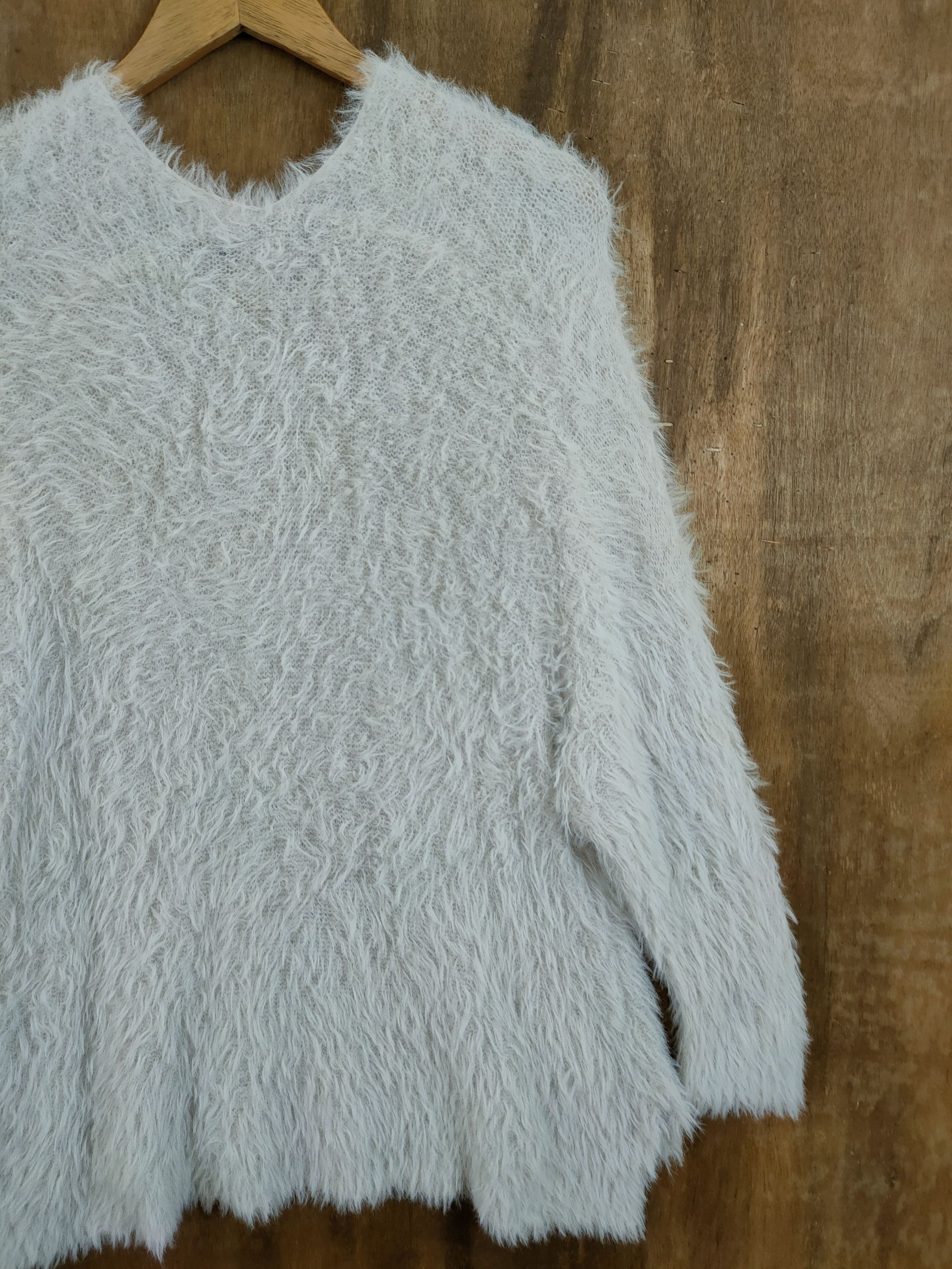 Japanese Brand D Alicia PageBoy mohair shag shaggy fur knitwear #46-968 Size L / US 10 / IT 46 - 11 Thumbnail