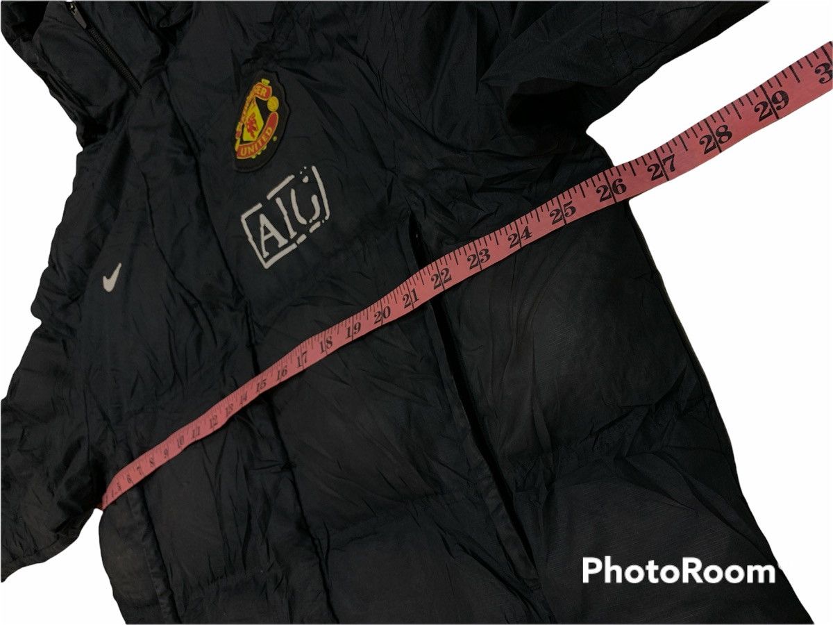 Nike 06/07 NIKE MANCHESTER UNITED FOOTBALL TRAINING PUFFER Size US L / EU 52-54 / 3 - 4 Thumbnail
