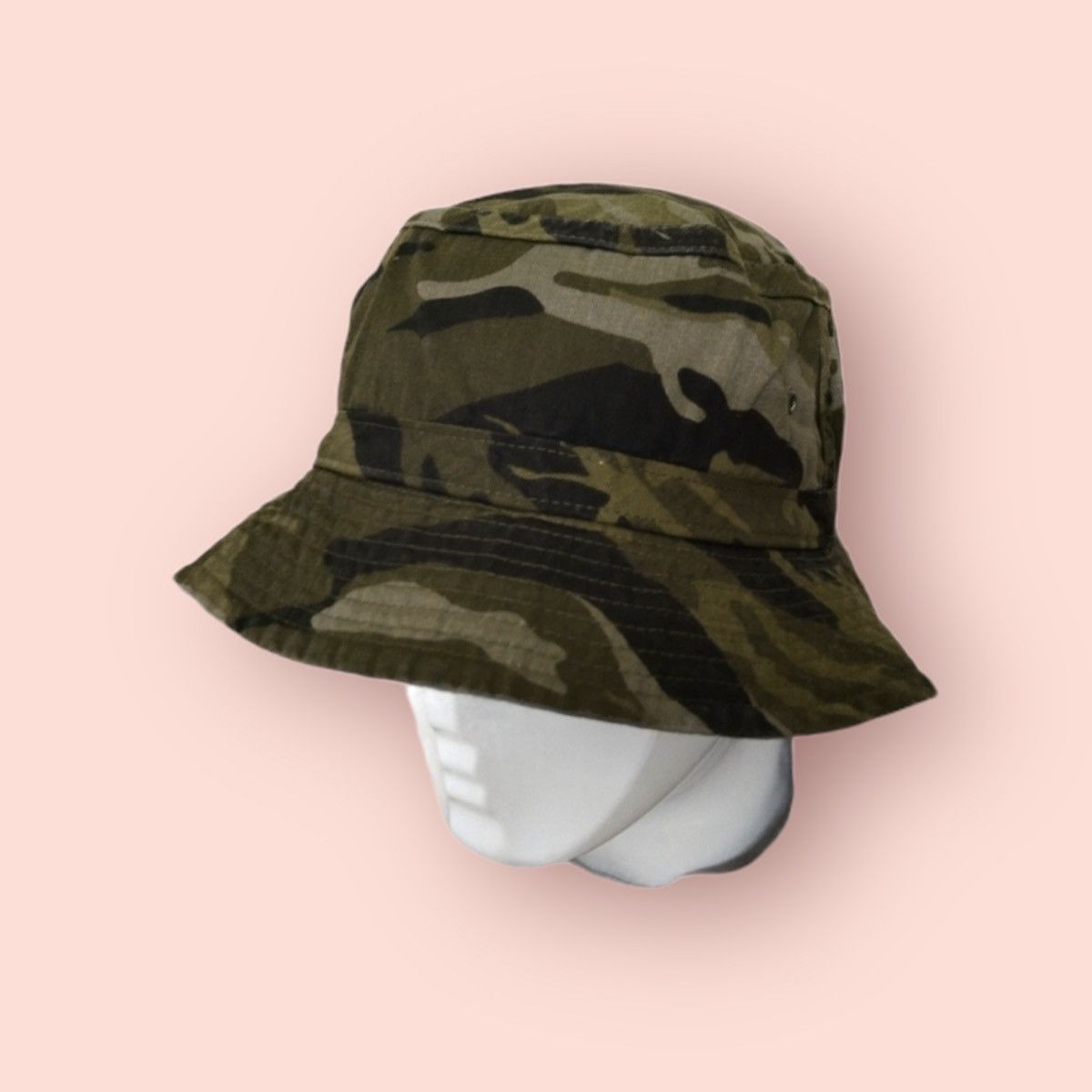 Eddie Bauer VINTAGE EDDIE BAUER CAMO BUCKET HAT Size ONE SIZE - 9 Thumbnail