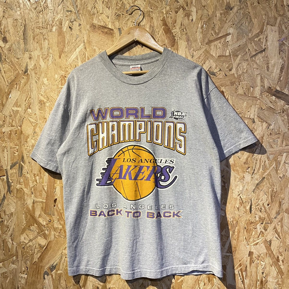 NBA × Vintage VINTAGE 2001‼️LA Lakers World Champions Los Angeles T-Shirt Size US XL / EU 56 / 4 - 1 Thumbnail