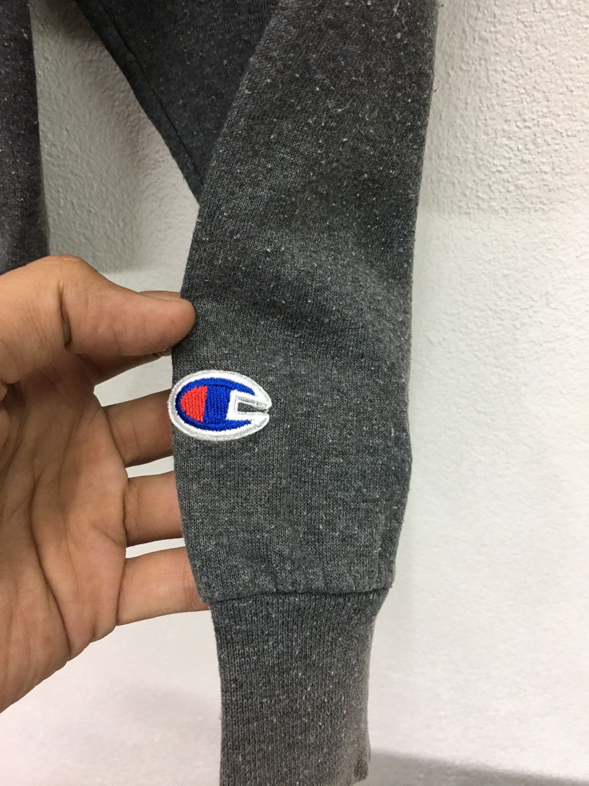 Champion × Vintage Vintage Champion X Santa Margarita Catholic School Sweater Size US M / EU 48-50 / 2 - 5 Thumbnail
