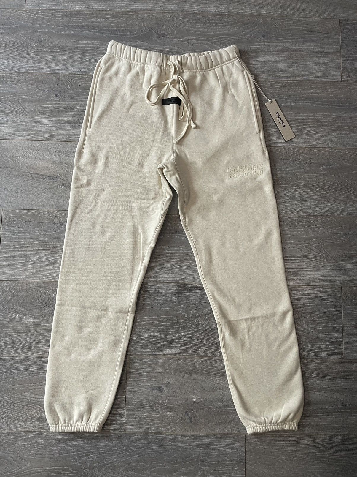 Essentials × FOG × Fear of God Fear of God Essentials Eggshell Hoodie and Sweatpants Size US XL / EU 56 / 4 - 3 Thumbnail