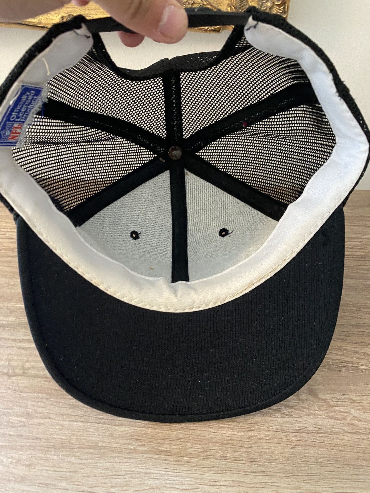 NFL Vintage 80’s Los Angeles Raiders Trucker Hat Snap Back Size ONE SIZE - 8 Thumbnail