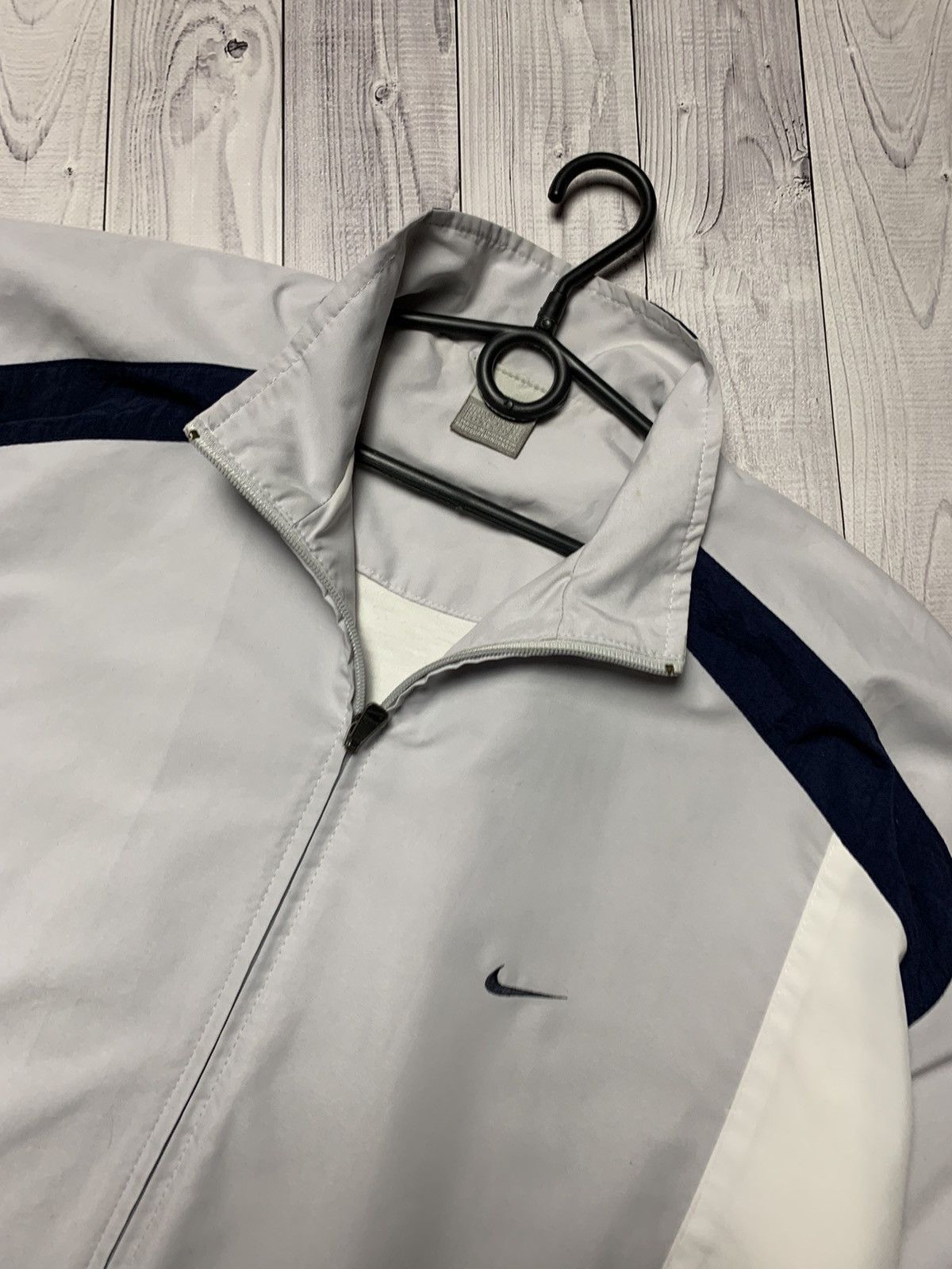 Nike × Vintage Vintage Nike track jacket logo size L Size US L / EU 52-54 / 3 - 3 Thumbnail