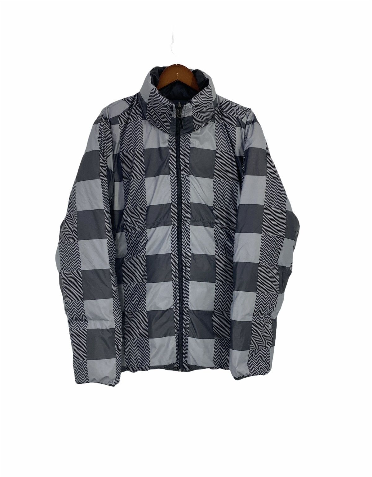 Nike Nike Puffer Jacket Riversible Design Two Tone Color Size US XL / EU 56 / 4 - 3 Thumbnail