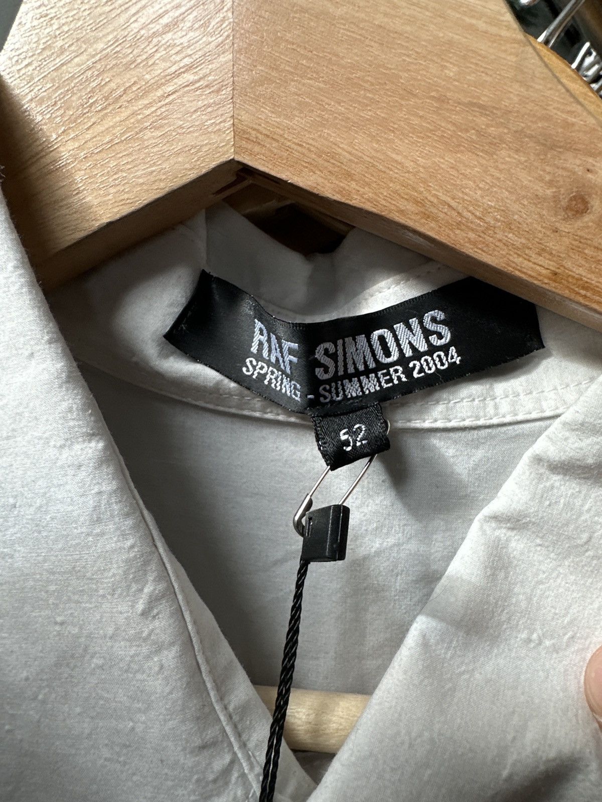 Raf Simons SS04 Embroidered Shirt Size US L / EU 52-54 / 3 - 3 Thumbnail