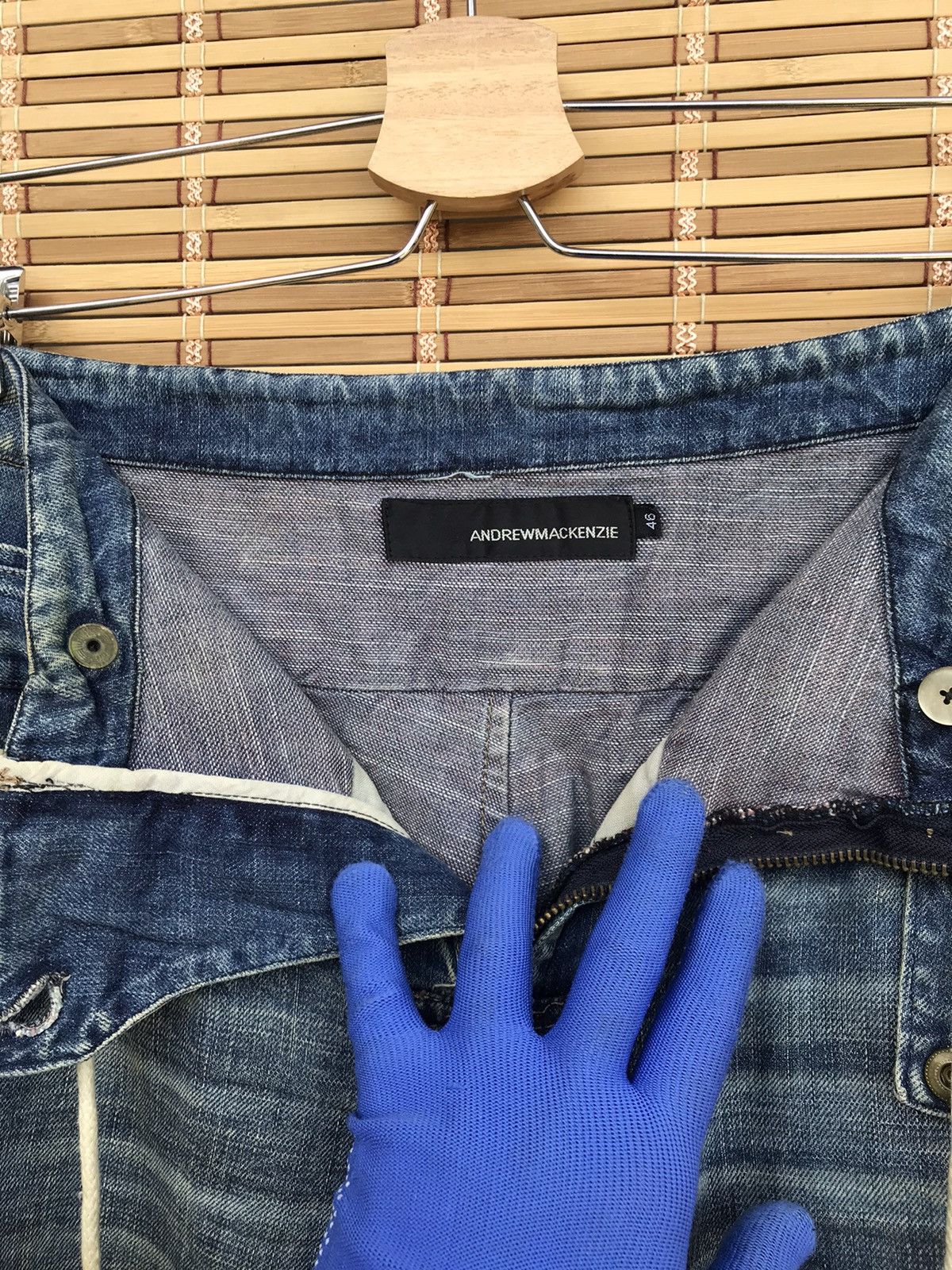 Andrew Mackenzie VINTAGE Andrew Mackenzie Distressed denim double waist strap Size US 35 - 7 Thumbnail