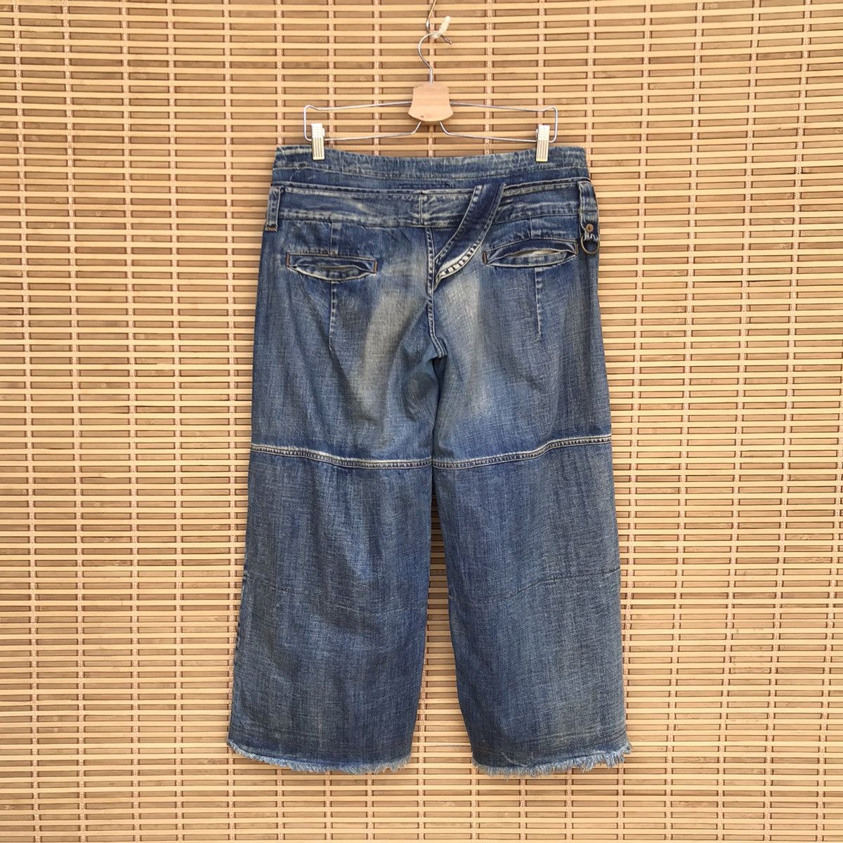 Andrew Mackenzie VINTAGE Andrew Mackenzie Distressed denim double waist strap Size US 35 - 9 Thumbnail