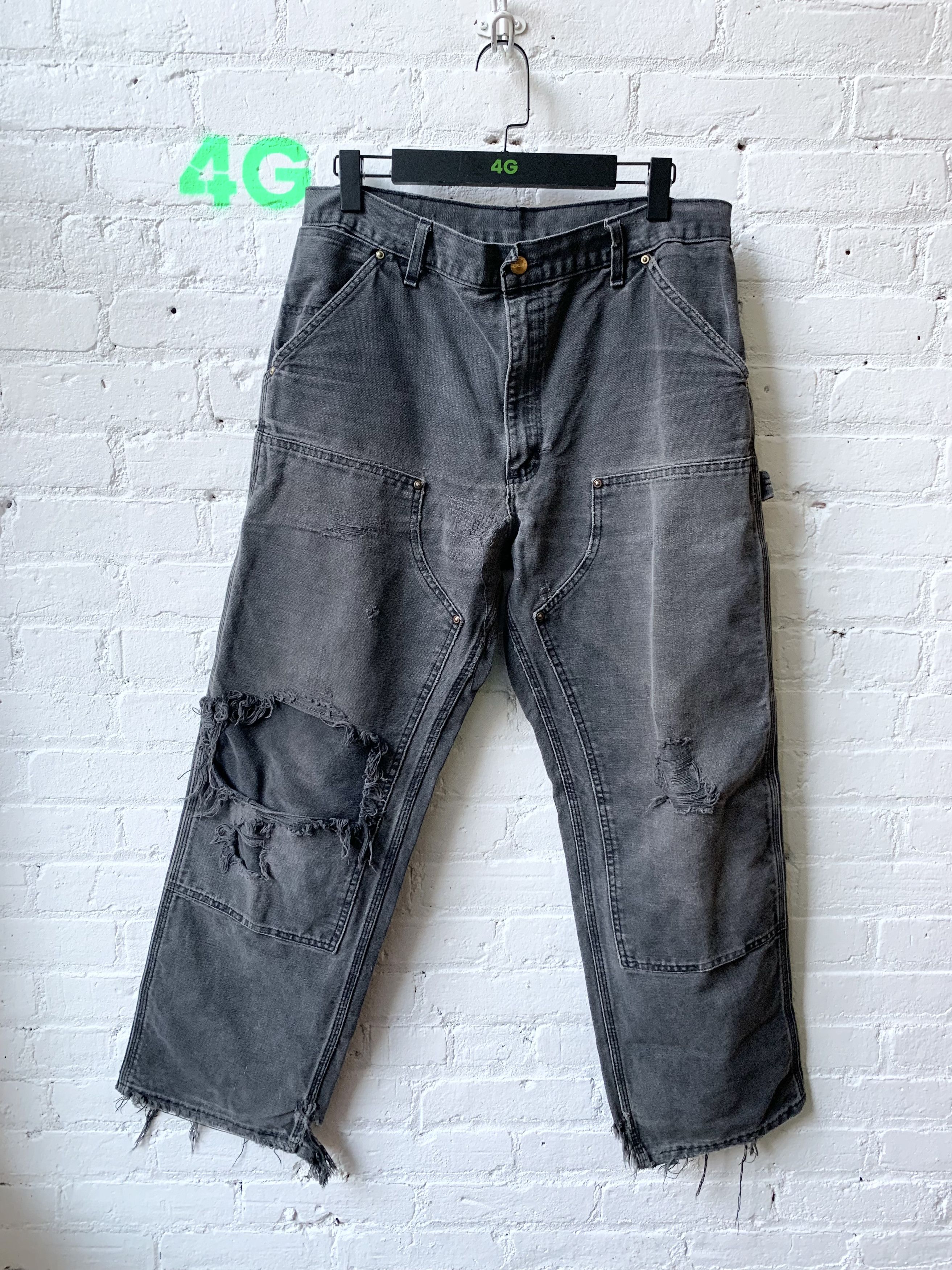 image of Thrashed Carhartt Carpenter Pants Size 32 in Grey, Men's