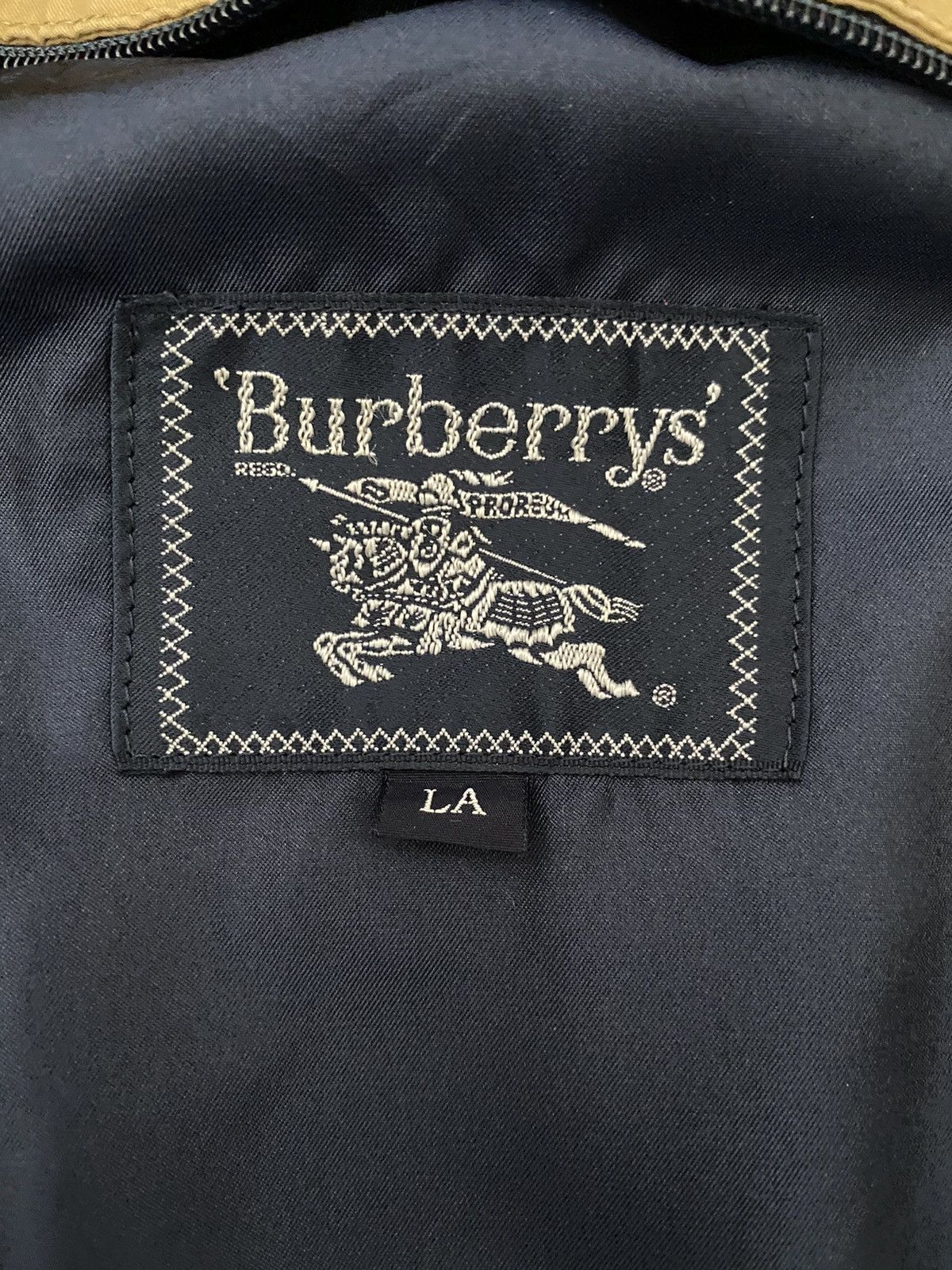 Burberry × Vintage Vintage Burberrys Multi Pocket Jacket Size US L / EU 52-54 / 3 - 14 Thumbnail