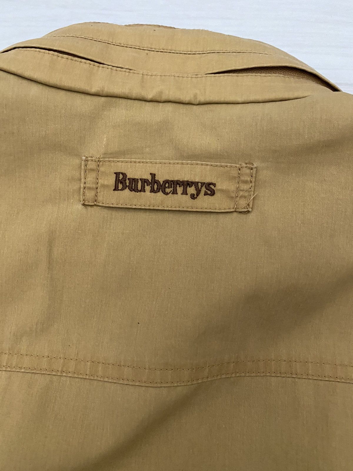 Burberry × Vintage Vintage Burberrys Multi Pocket Jacket Size US L / EU 52-54 / 3 - 9 Thumbnail