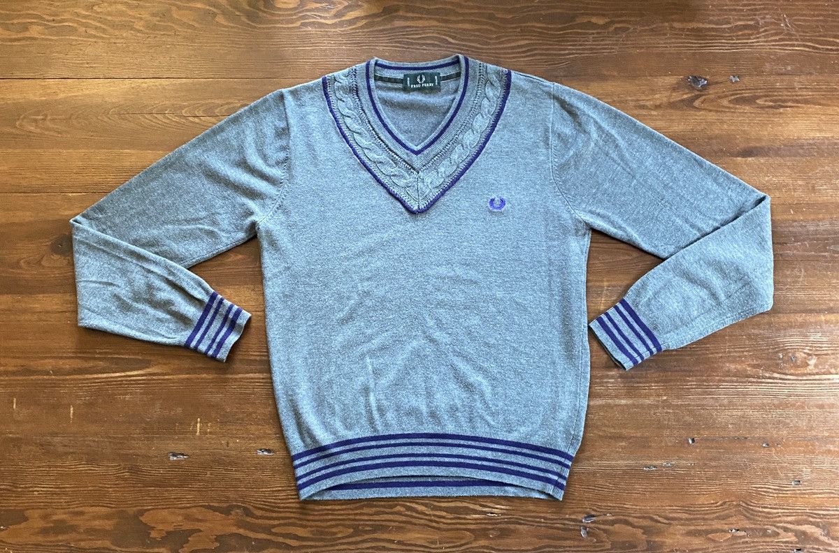 Fred Perry Vintage 90’s Fred Perry V-Neck Cable Knit Collar Sweater Size US M / EU 48-50 / 2 - 2 Thumbnail