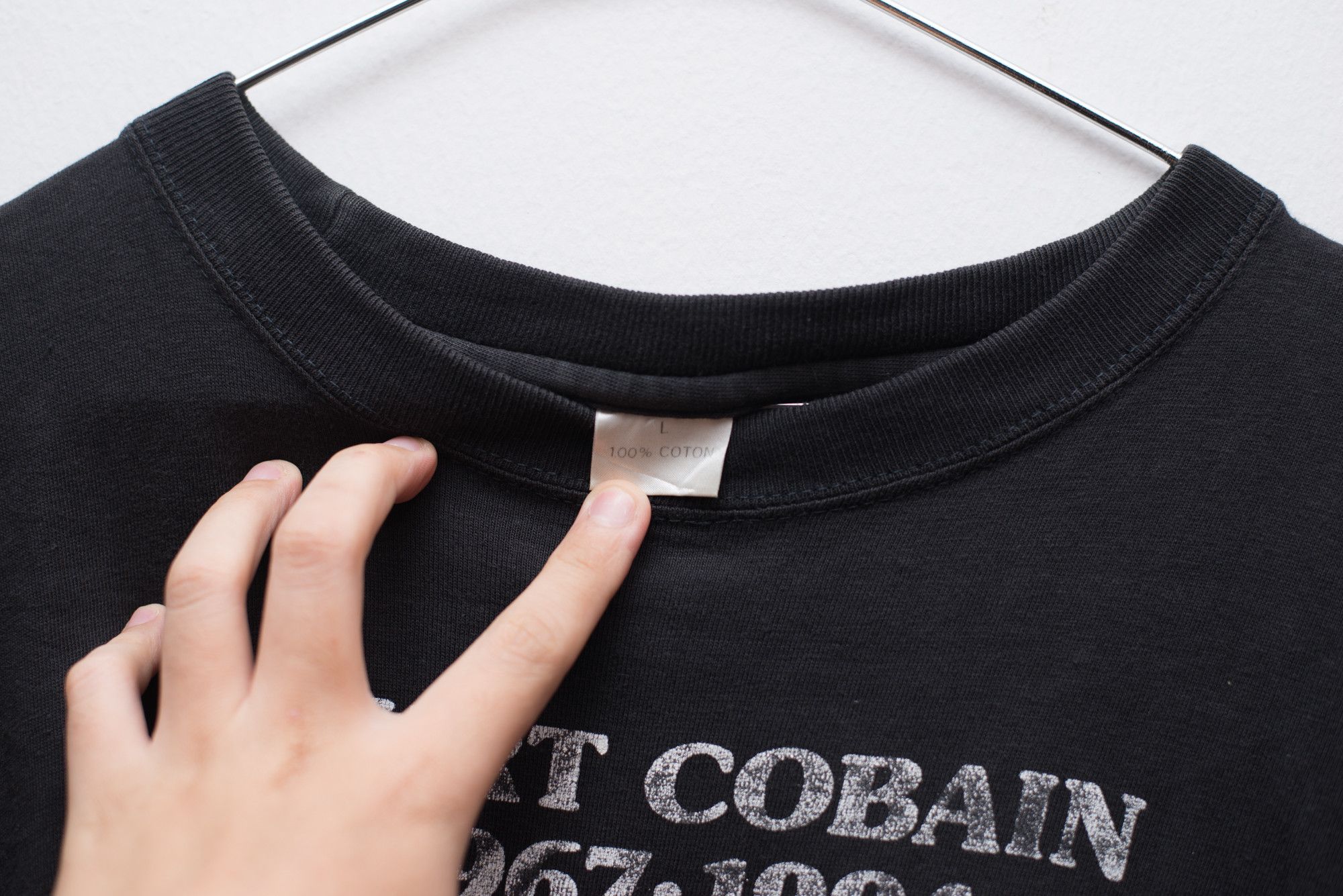 Band Tees Rare Vintage 90's Nirvana Kurt Cobain T-Shirt Bootleg Size US L / EU 52-54 / 3 - 5 Thumbnail