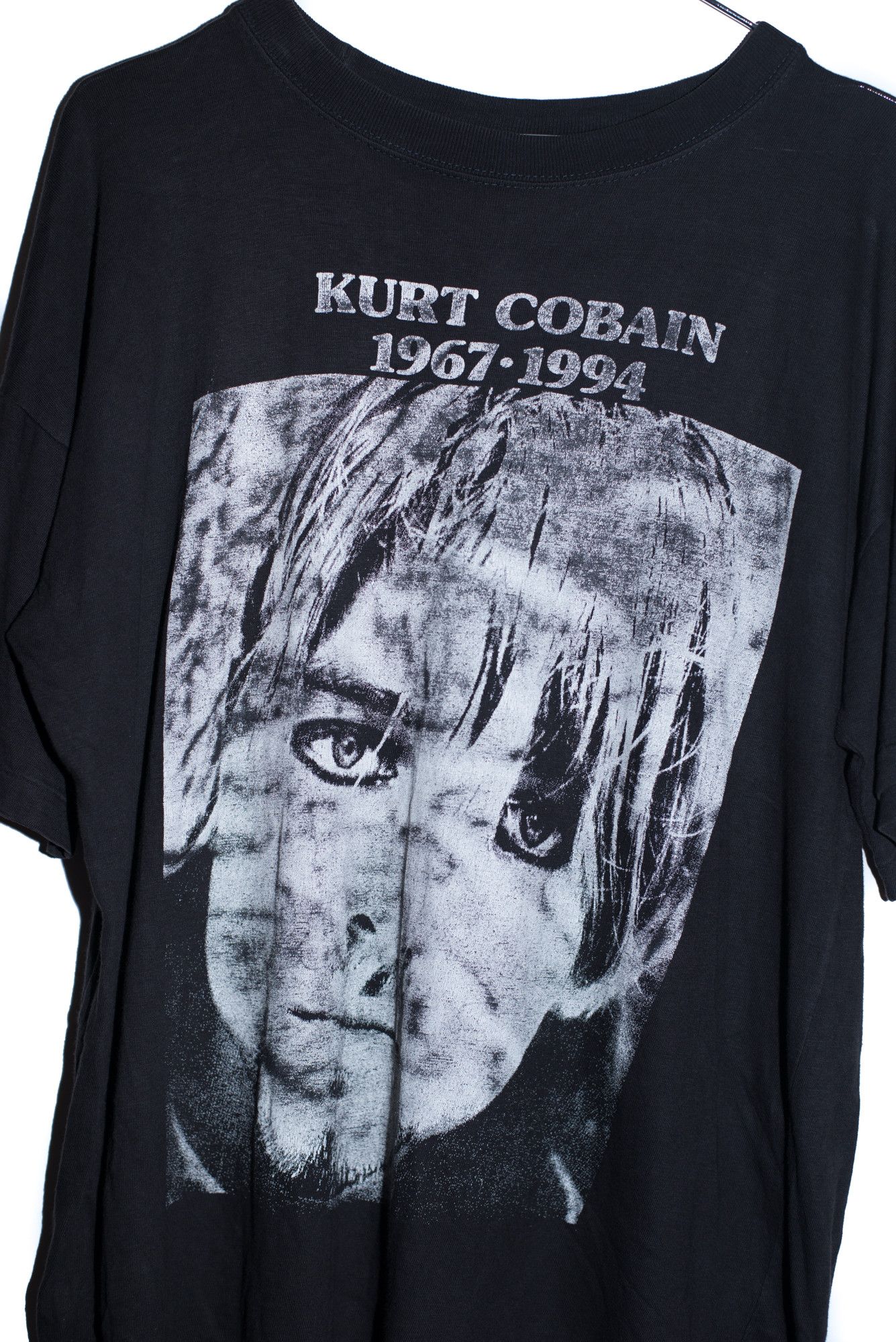 Band Tees Rare Vintage 90's Nirvana Kurt Cobain T-Shirt Bootleg Size US L / EU 52-54 / 3 - 2 Thumbnail