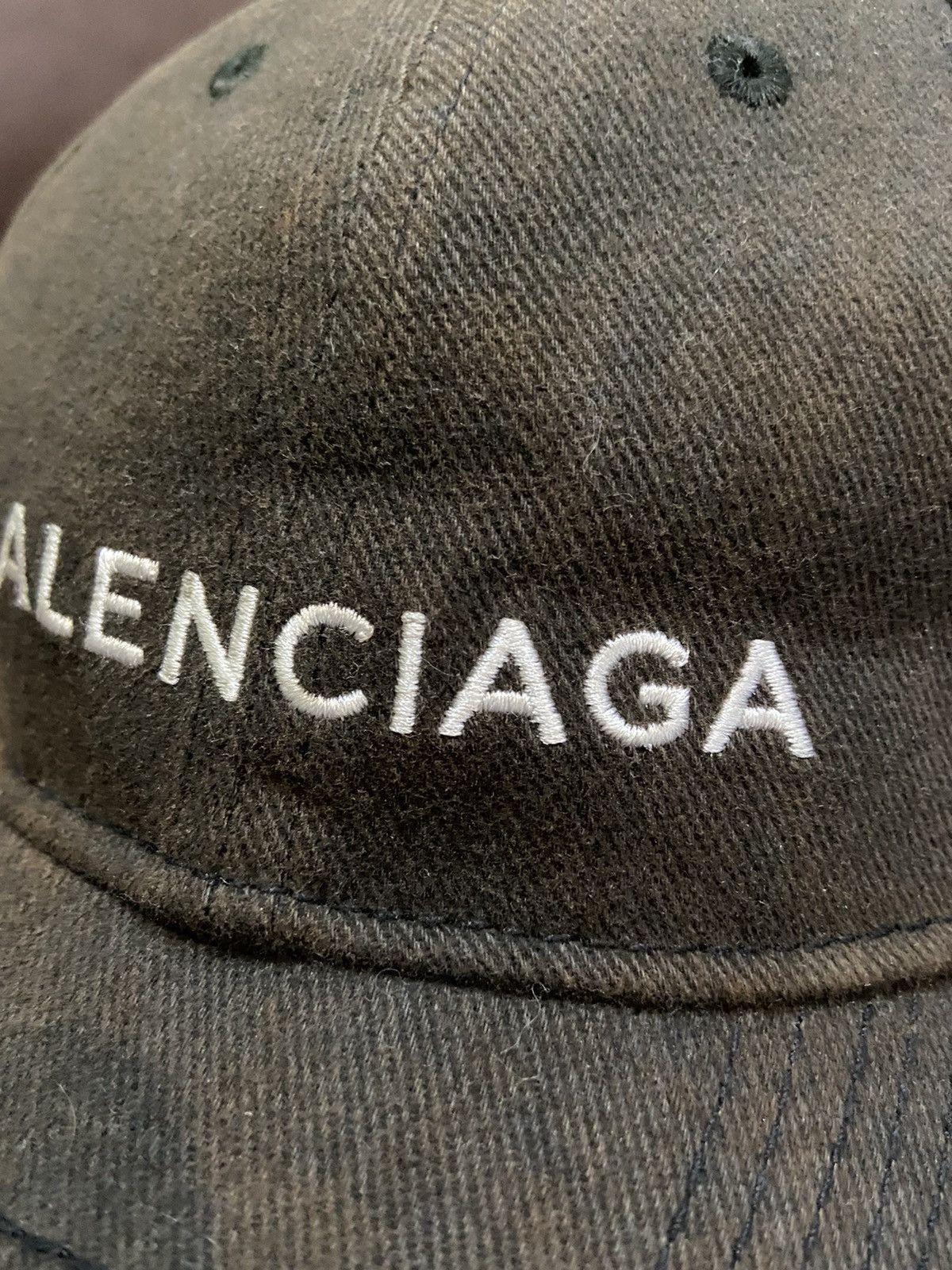 Balenciaga Balenciaga Logo Worn Cap Size ONE SIZE - 6 Thumbnail