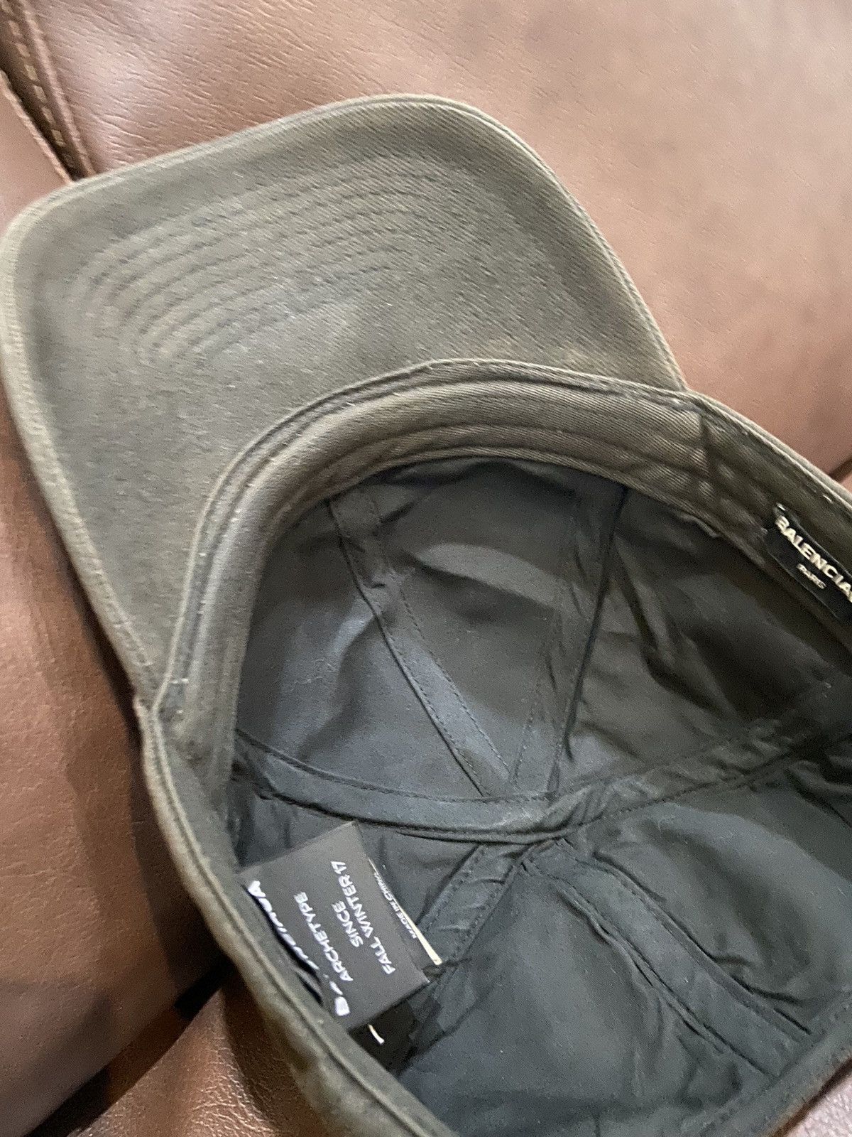 Balenciaga Balenciaga Logo Worn Cap Size ONE SIZE - 10 Thumbnail