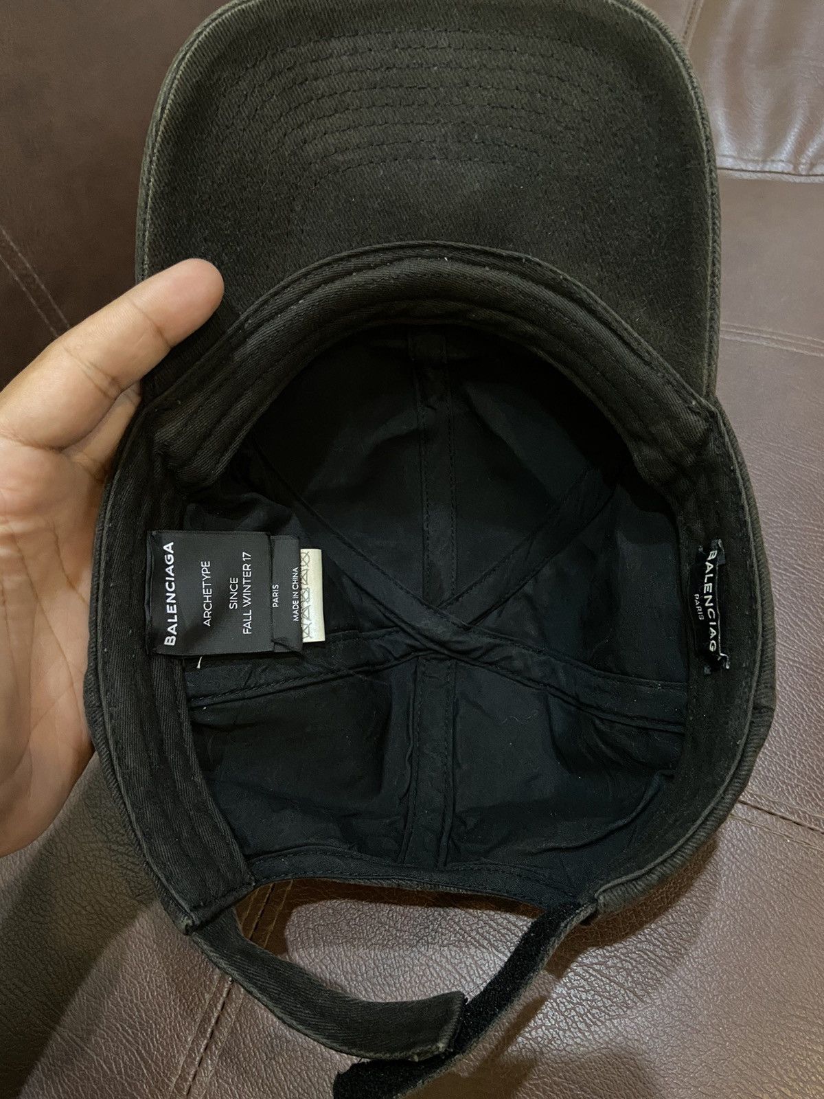 Balenciaga Balenciaga Logo Worn Cap Size ONE SIZE - 20 Thumbnail