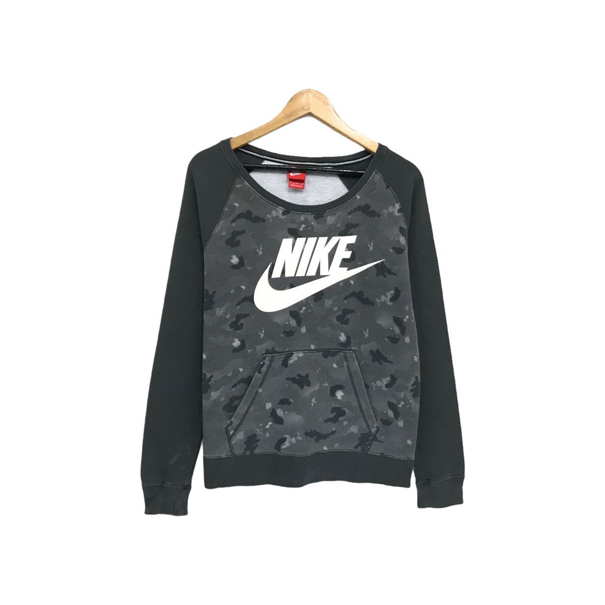 Nike × Vintage Vintage Nike Sweatshirt Nike Swoosh Jumper Nike Pullover Size US M / EU 48-50 / 2 - 1 Thumbnail