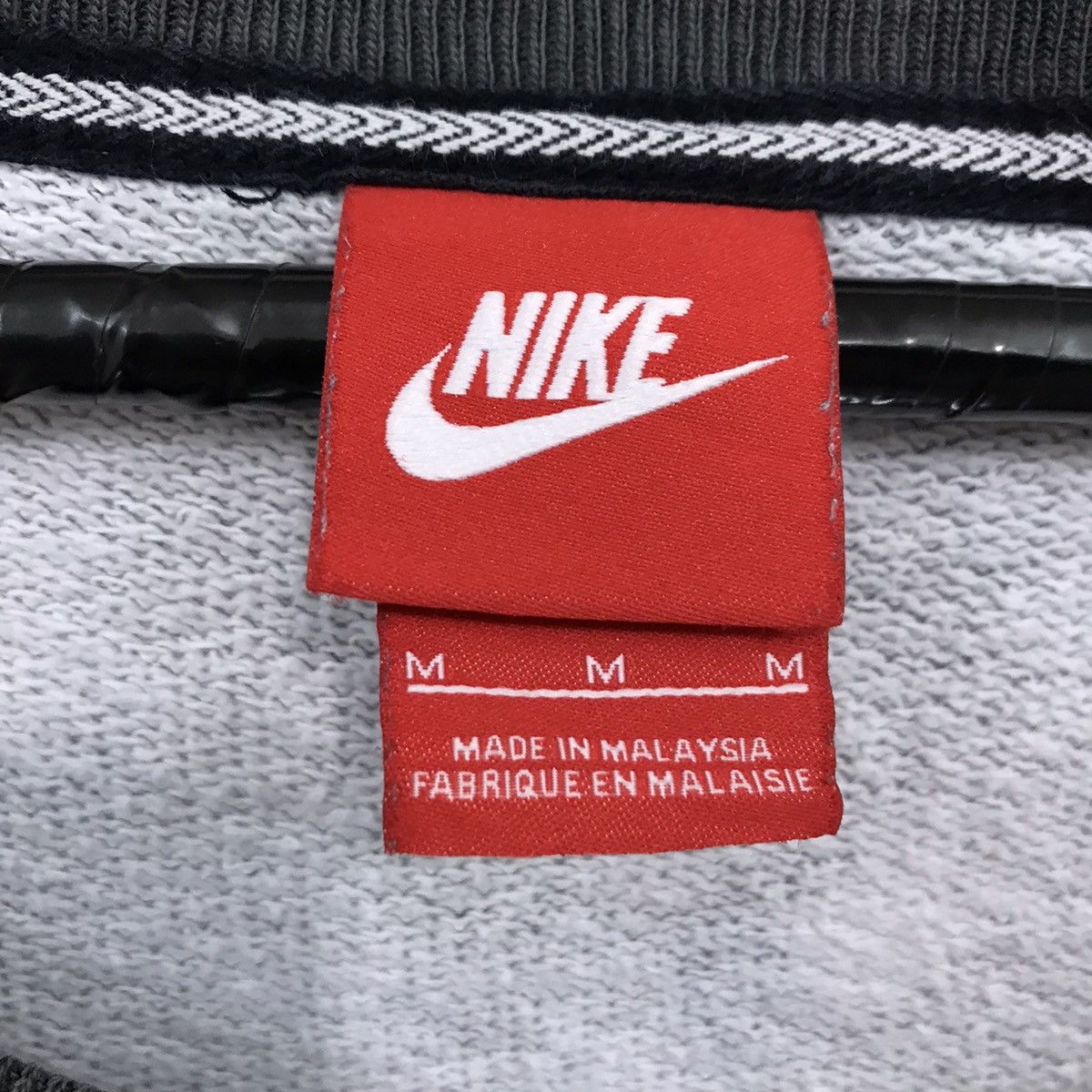 Nike × Vintage Vintage Nike Sweatshirt Nike Swoosh Jumper Nike Pullover Size US M / EU 48-50 / 2 - 6 Thumbnail